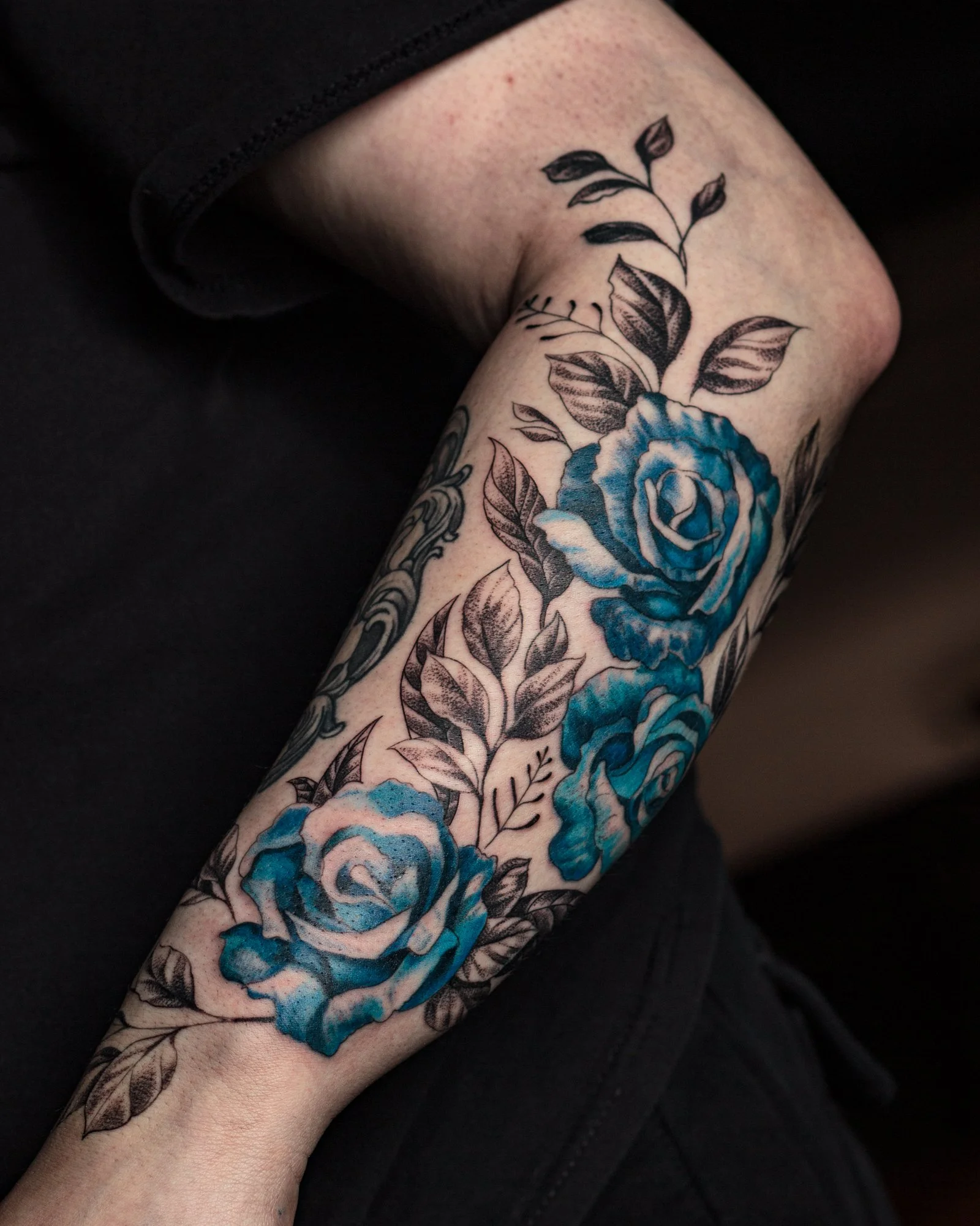 Paint the flowers Blue