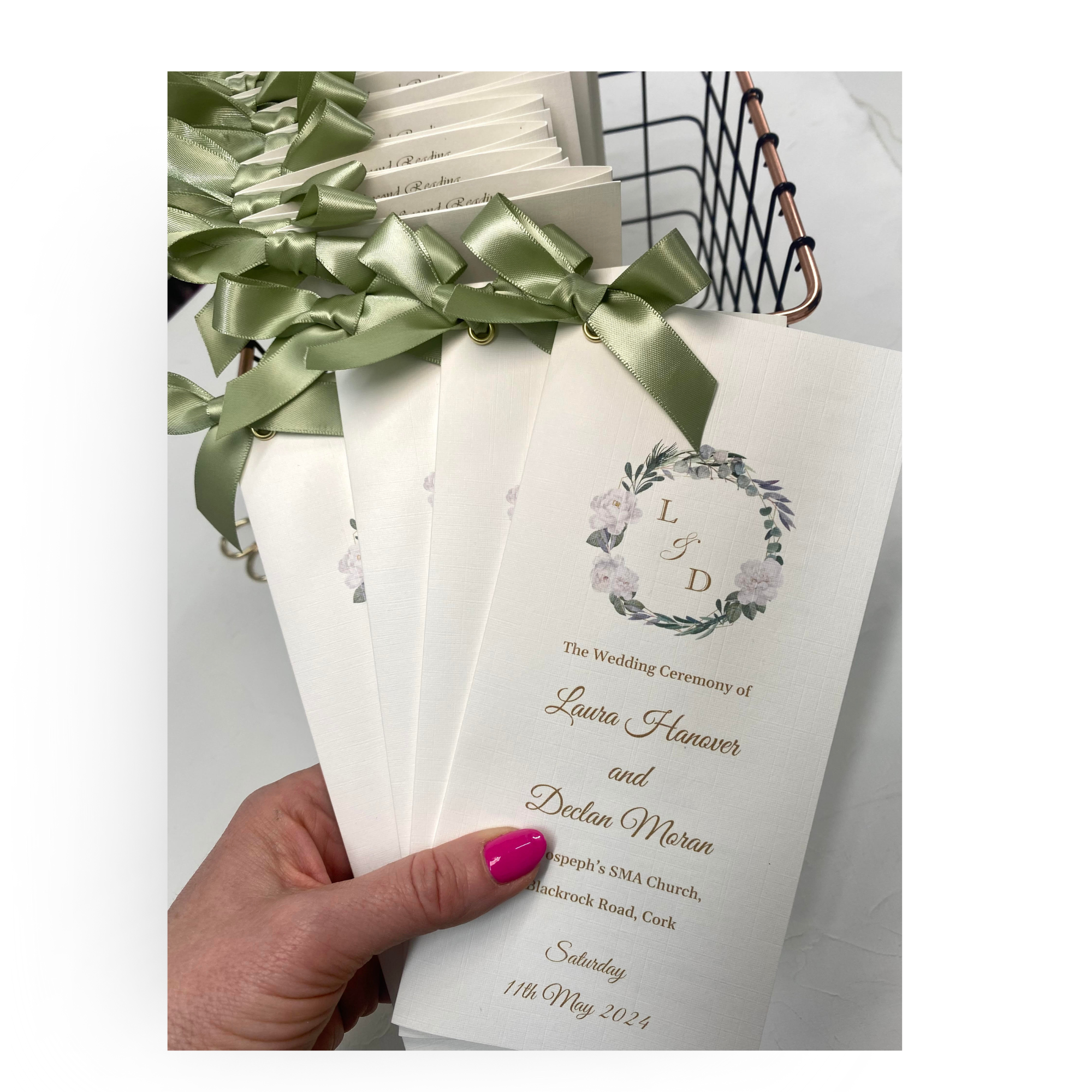 Laura Wreath Tri-Fold Wedding Mass, Ceremony Booklet