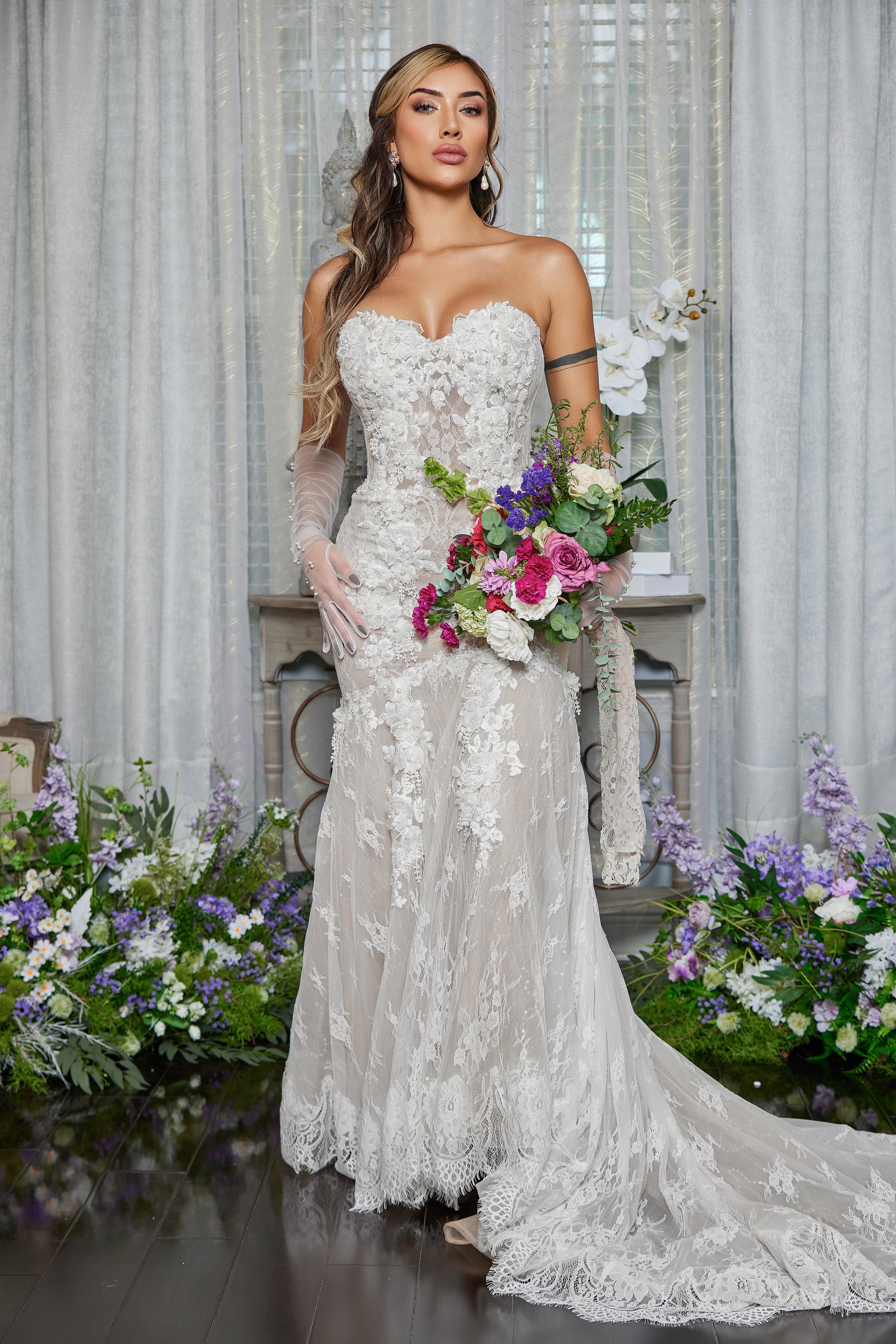 needleweddingdress_212.jpg