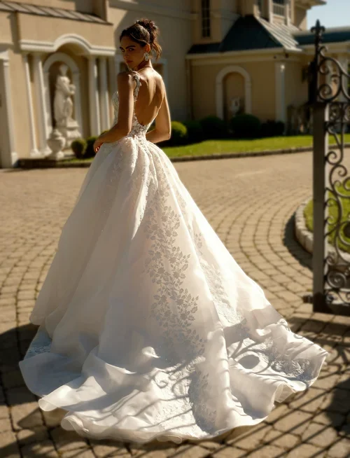 Visit Eve of Milady at Melange de Blanc in New York