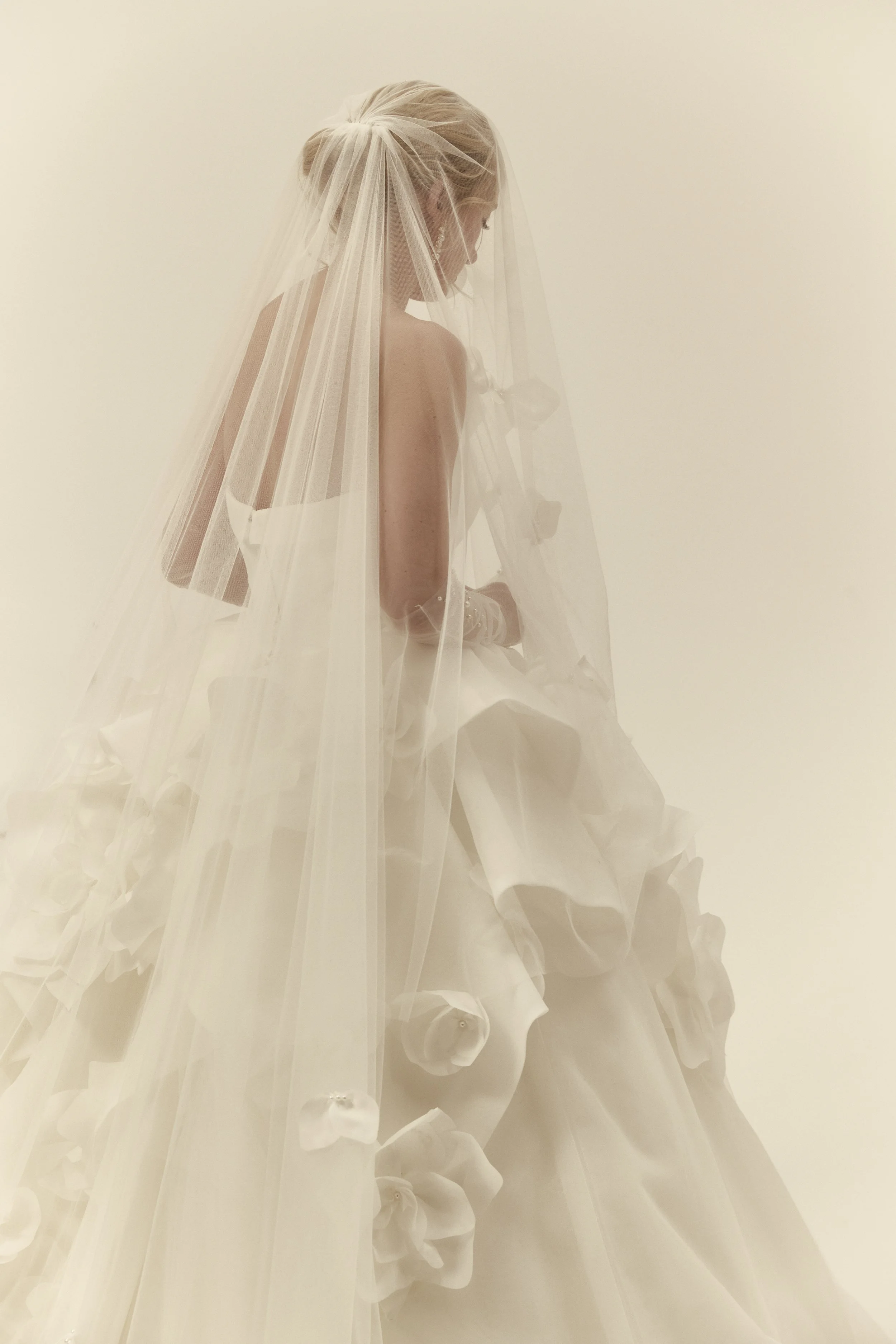 26_0603_ANNARITA-Bridal-FW27_7012.jpg