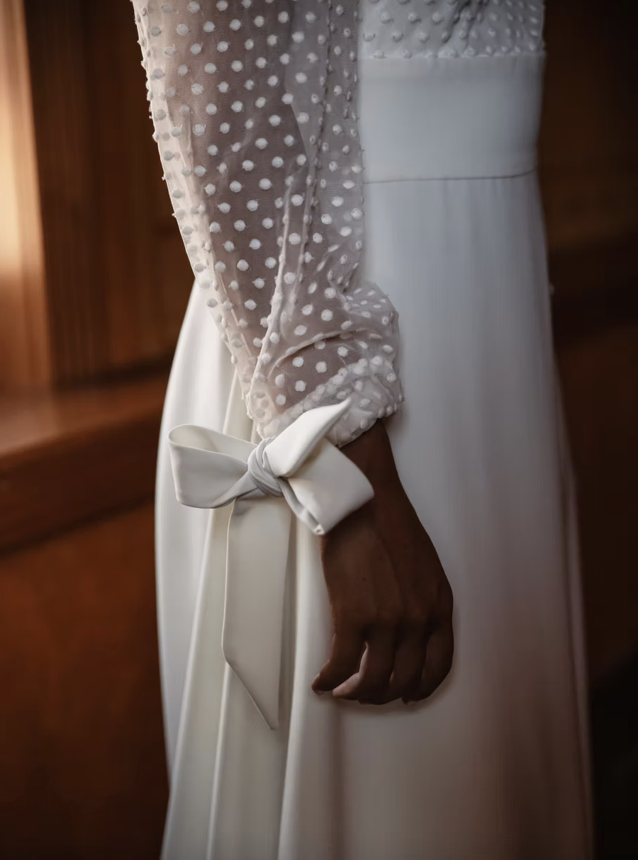 Raquel López at Melange de Blanc dress 7