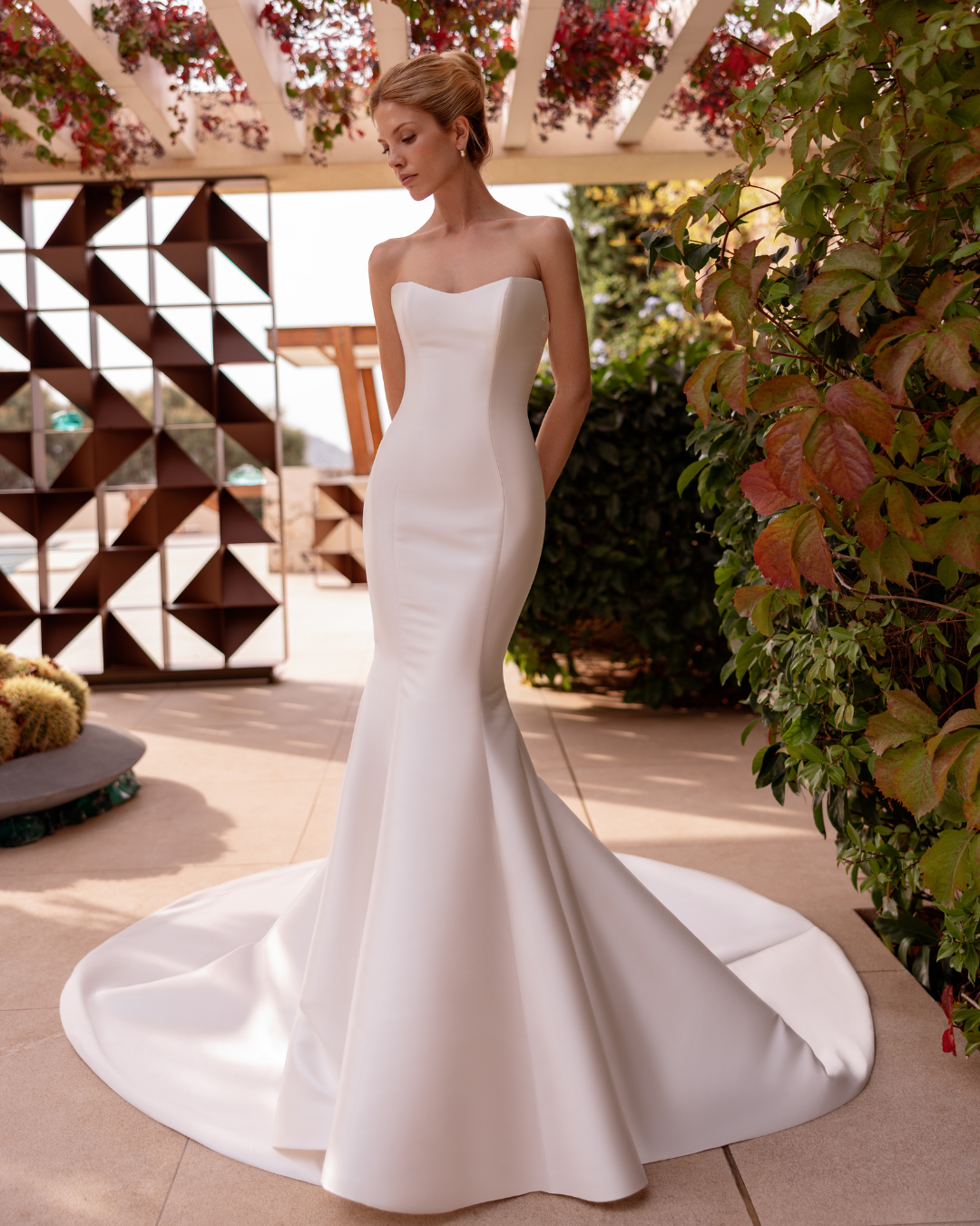 Demetrios at Melange de Blanc bridal dress 18