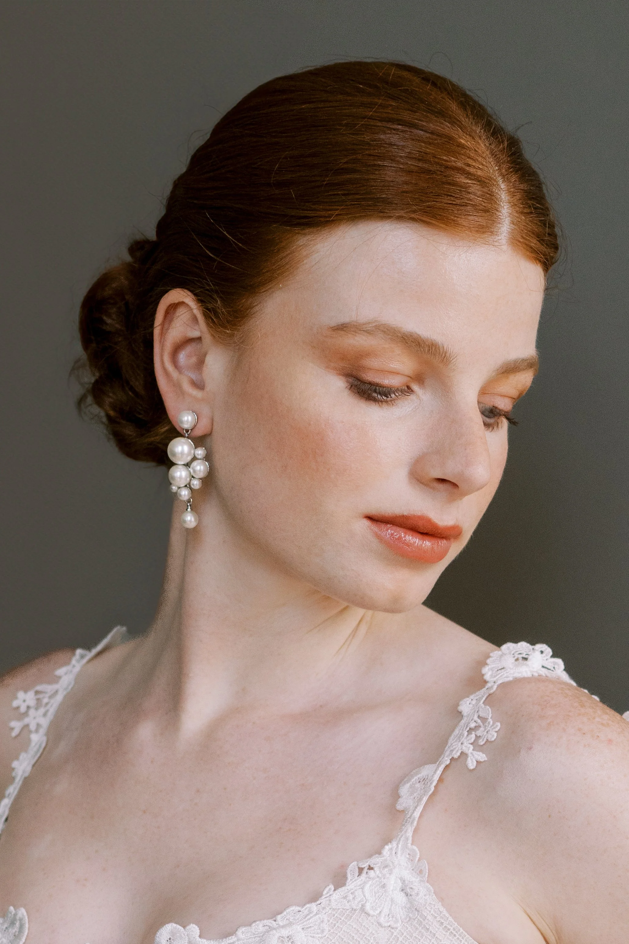 2606-pearl-droplets-cluster-bridal-drop-earrings-medium-gold-twigsandhoney-e.jpg