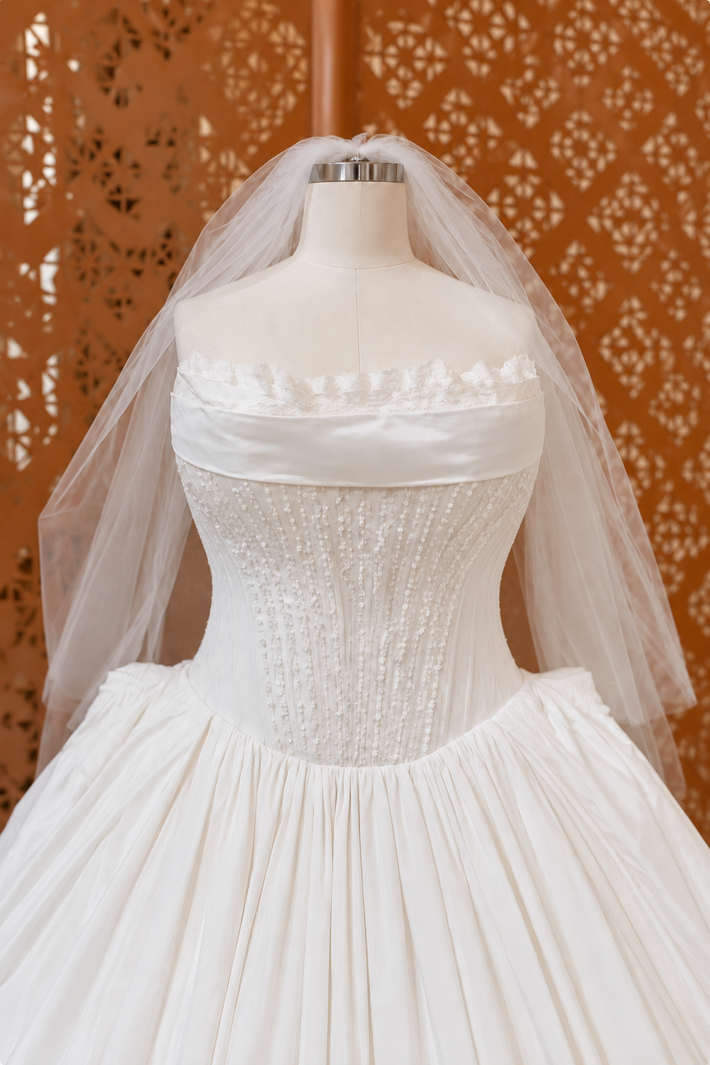 IMAGE ONE CURVE COUTURE MDB.png