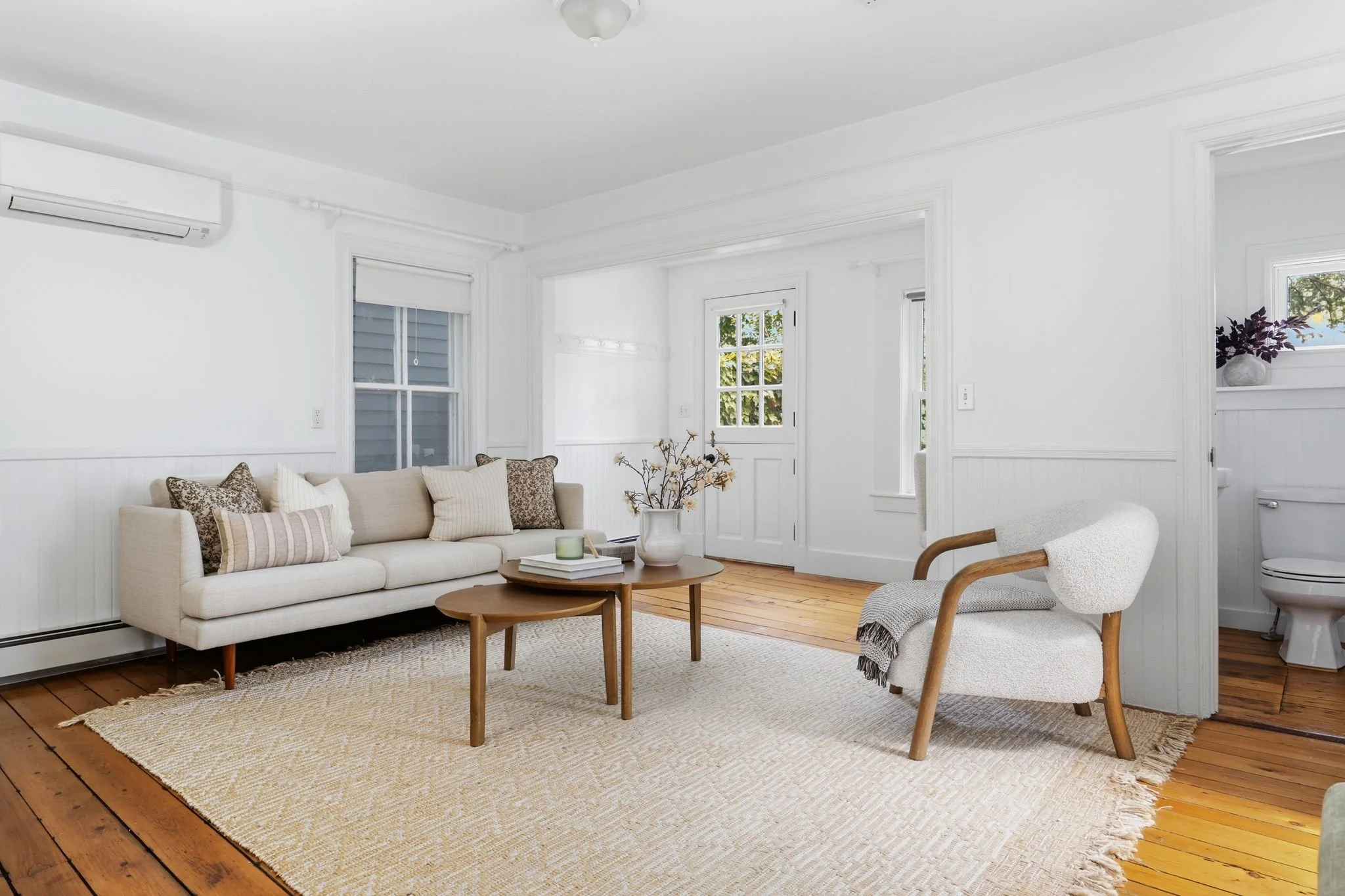 15-web-or-mls-41199-19 Third St-RE-PH-OF.jpg
