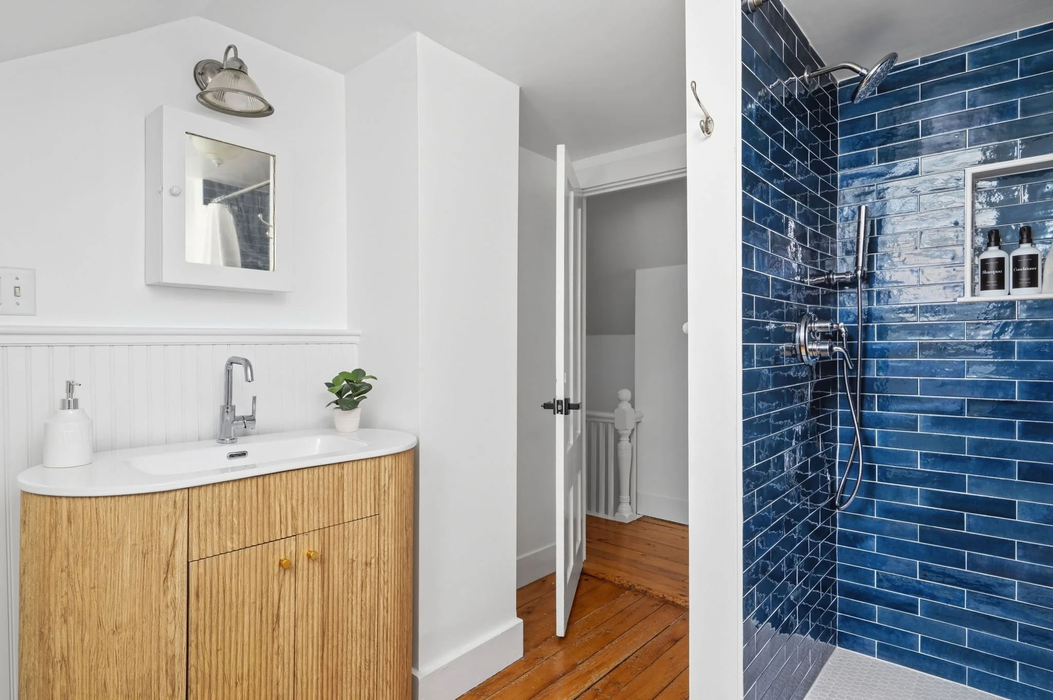 20-web-or-mls-41213-19 Third St-RE-PH-OF.jpg