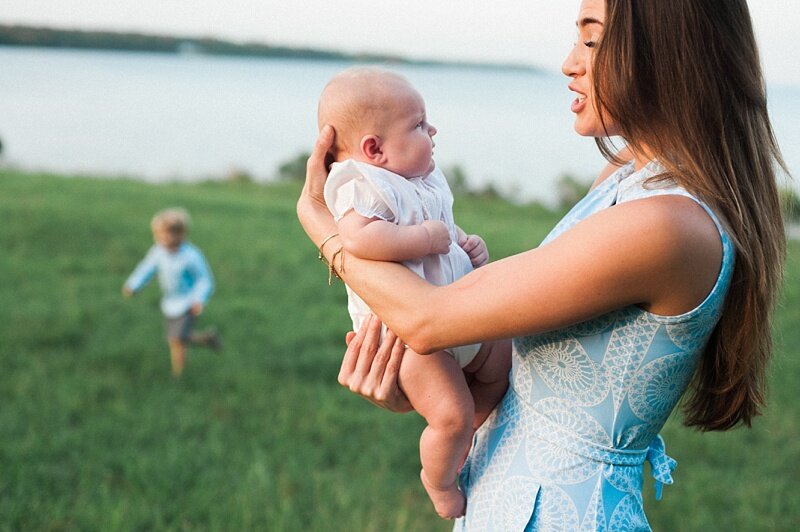 love-and-light-filled-family-session_29.jpg