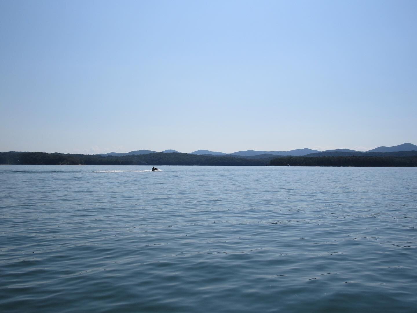 nothing is better than this view!🤩🤩 #lakeblueridgega #blueridge #lake