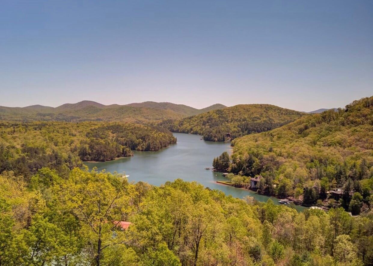 A great view of Lake Blue Ridge from @timstonephoto ! Who&rsquo;s planning on going to the lake this weekend?