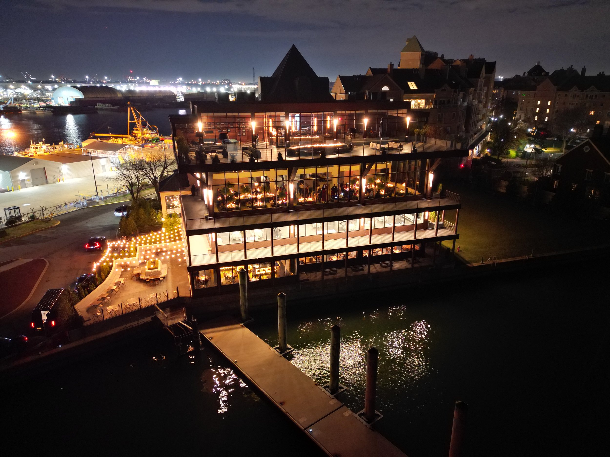Jersey City Hudson House Wedding Planner - Björn VW Events