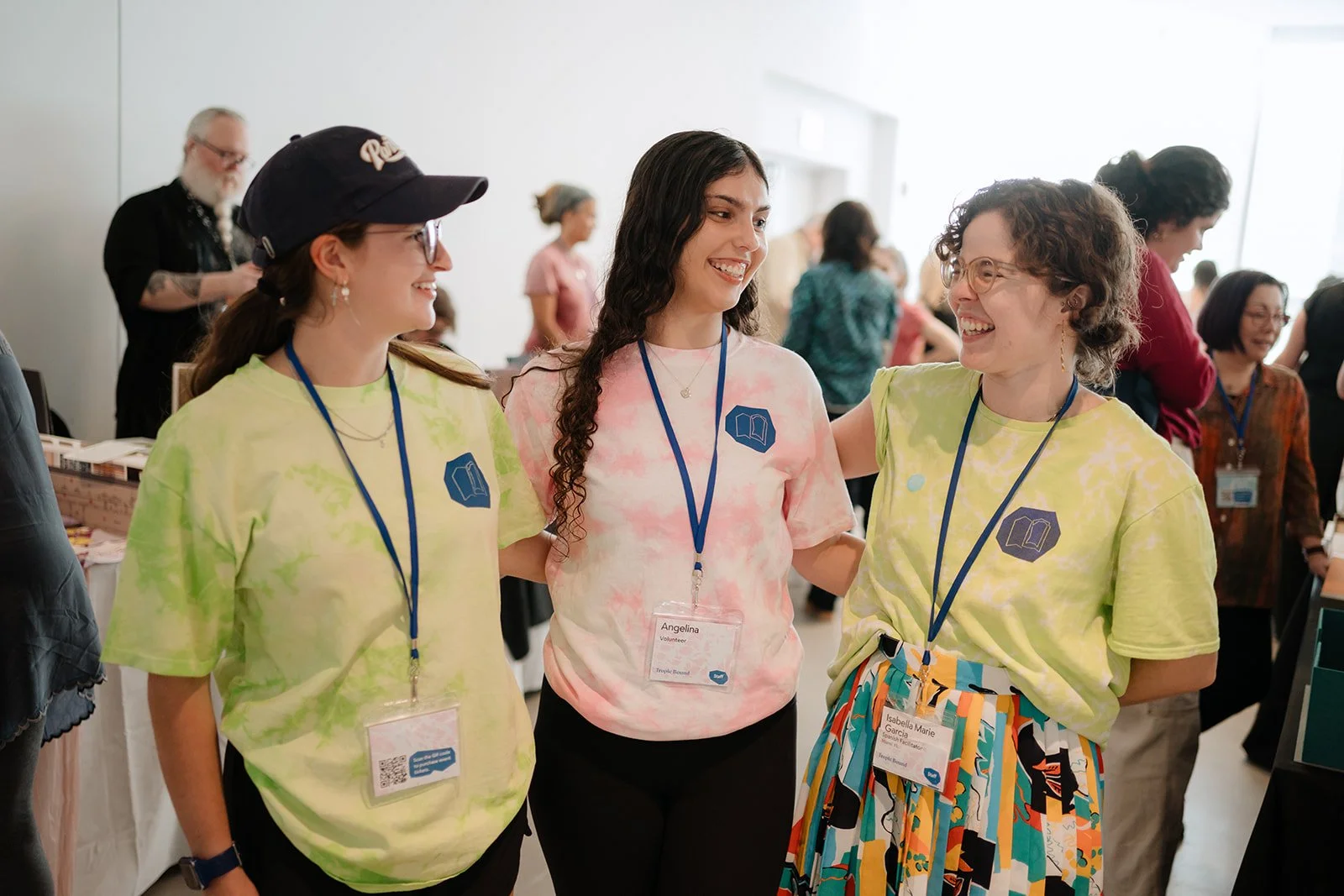 Tropic Bound-776-volunteers.jpg