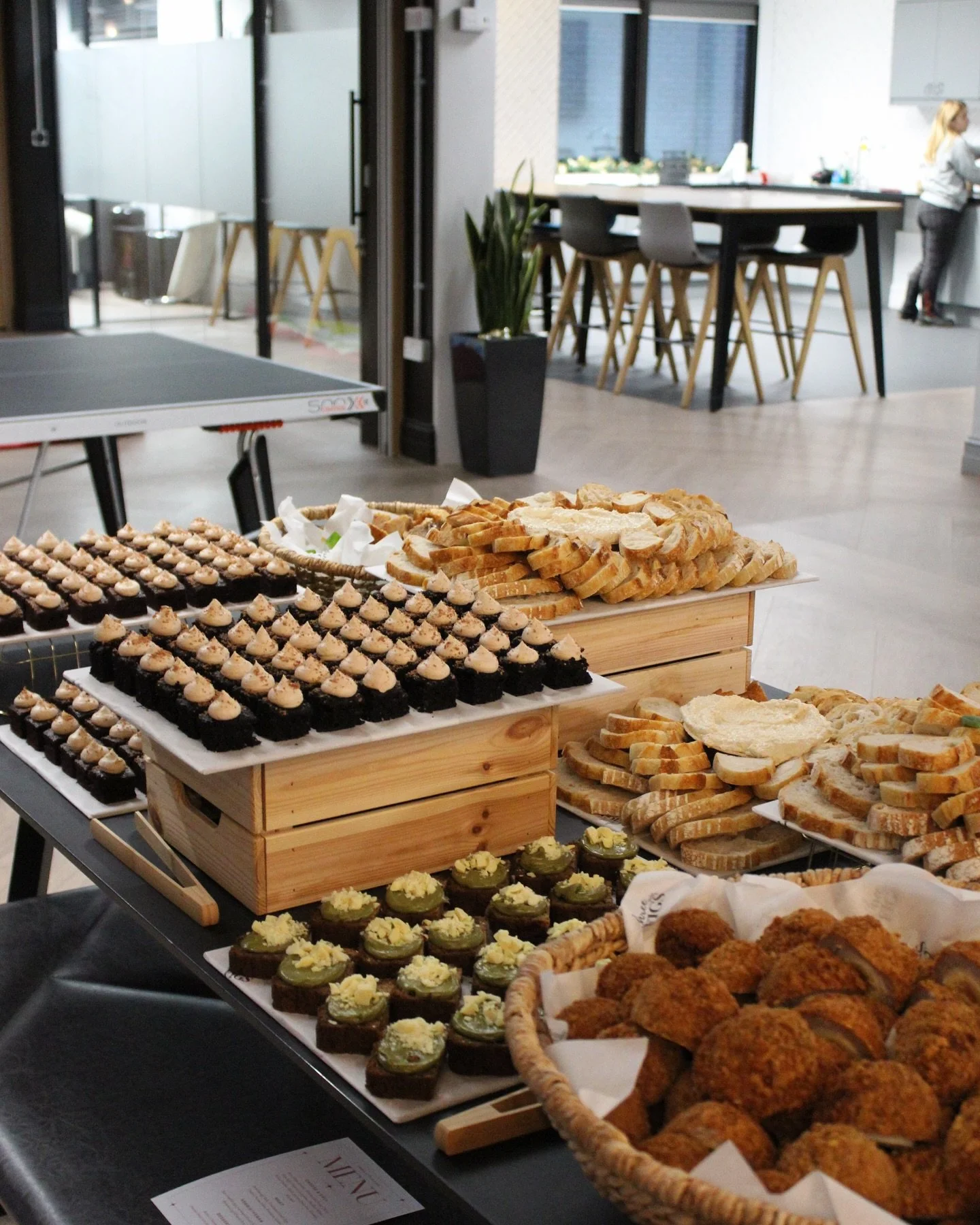 Work hard, snack harder

#grazingtables #foodstyling #feastyoureyes #creativecatering #partyfoodinspo #weddinggraze #henpartyideas #bristolcatering #southwestevents #bristolbusiness #supportlocalbristol #madeinbristol #bristolfoodscene #cateringinbri