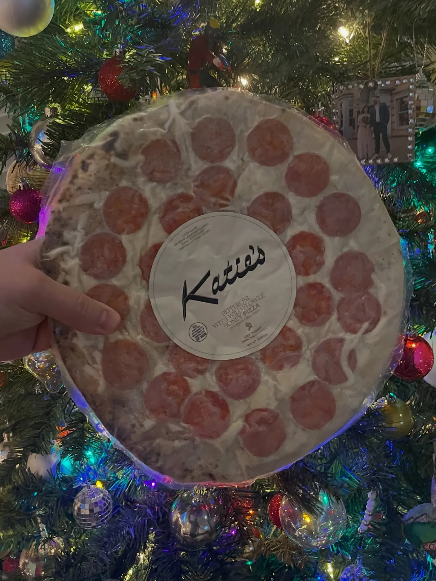 It&rsquo;s official. We have a new favorite #frozenpizza. 

@katiespizzaandpasta&rsquo;s new frozen pizzas bring bold flavors, delicious ingredients, and a delightful crust that will leave you thinking, &ldquo;I can&rsquo;t believe this is a frozen p