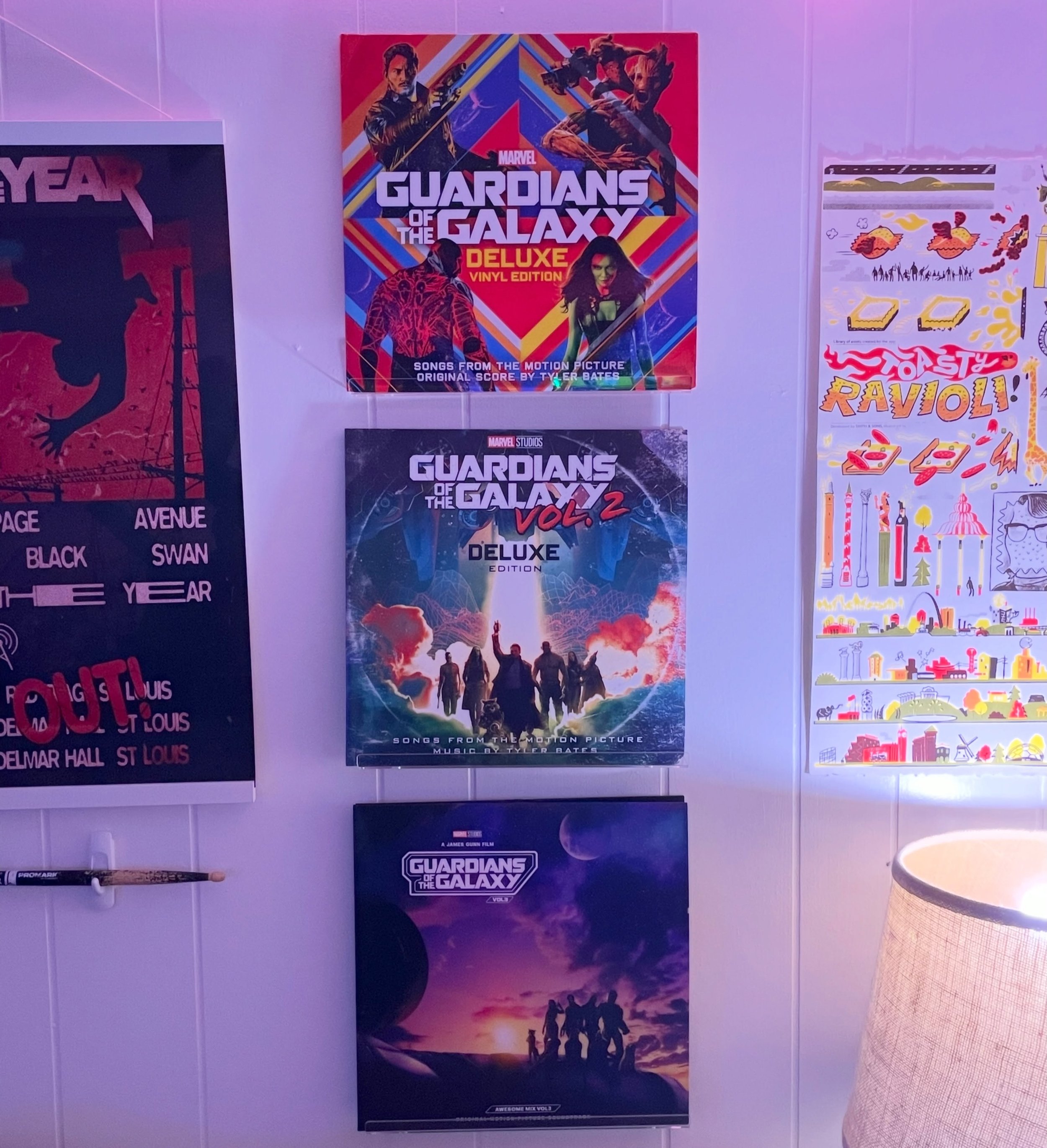 You can only choose ONE! What&rsquo;s it gonna be?

#guardiansofthegalaxy #marvel #vinyl #soundtrack #mostlysuperheroes