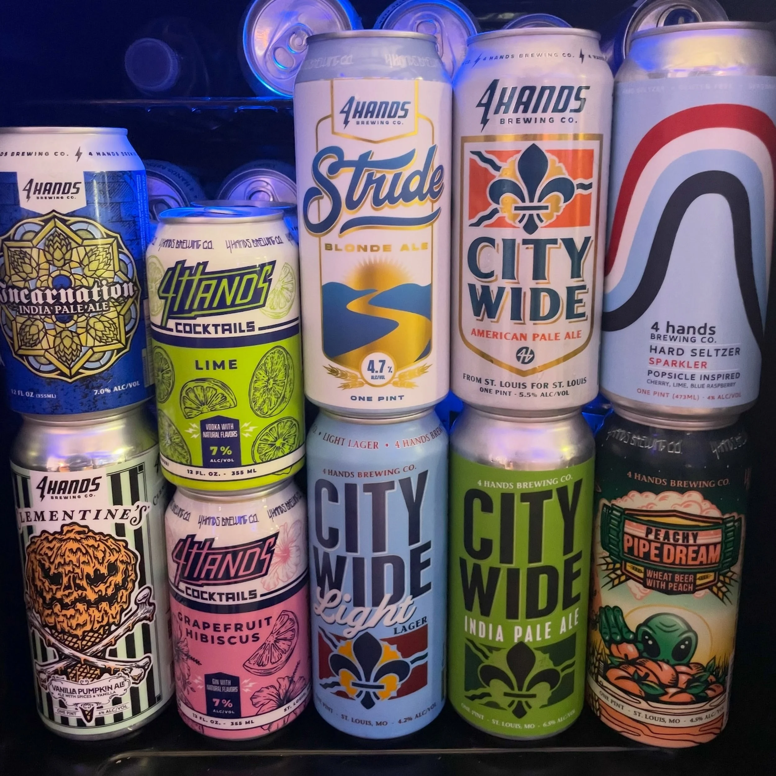 Which @4handsbrewingco bev are you grabbing first from the @mostlysuperheroes studio fridge??

Remember: your first beer is FREE at any @4handsbrewingco, just mention @mostlysuperheroes! 

HAPPY FRIDAY! 🍻 

#4handsbrewingco #beer #stlouis #friday