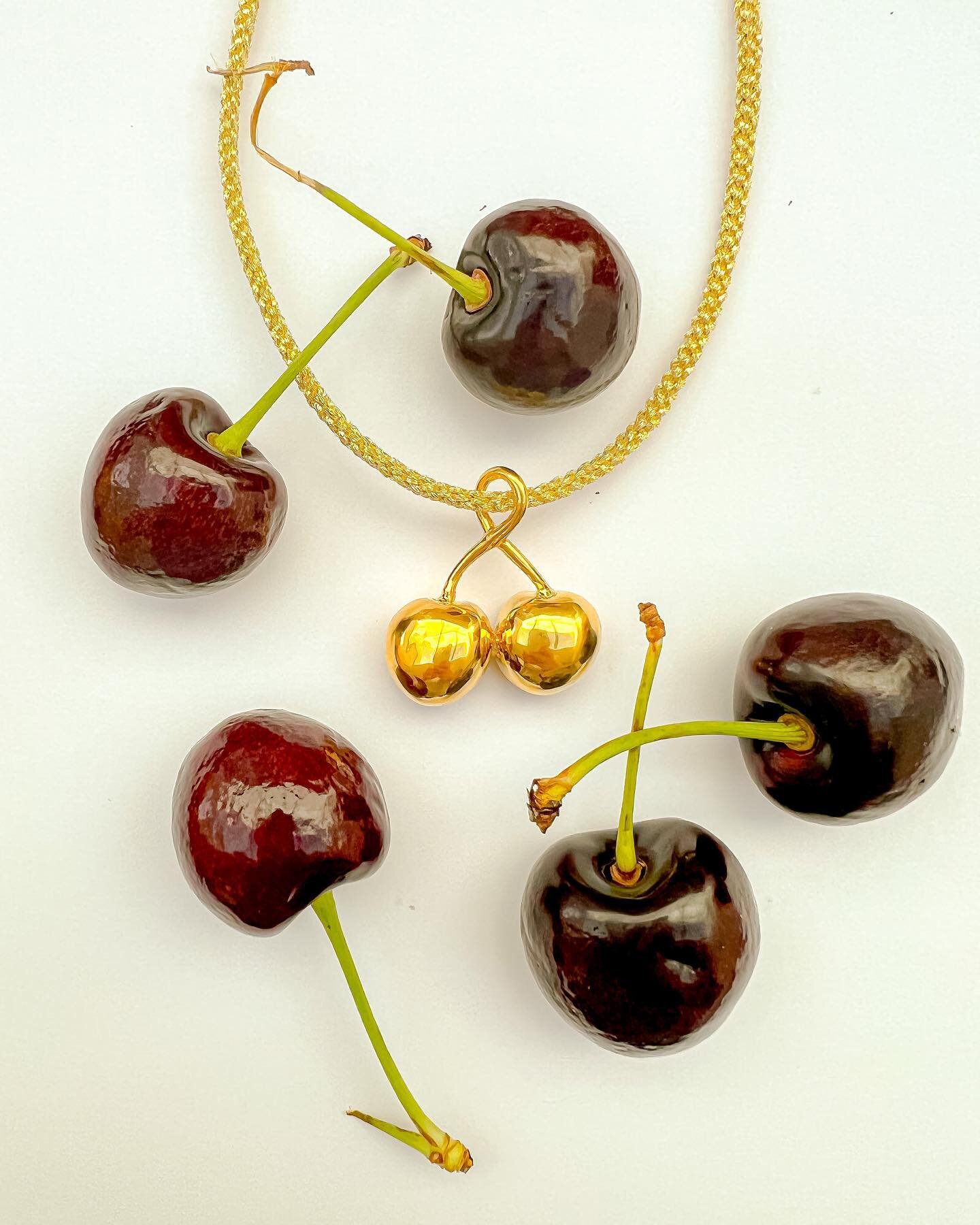 Cherry necklace in gold plated or 9 carat gold with handwoven gold thread. Originally hand-carved in wax (swipe to see wax work), you can see the trace of my hand in every jewel. Order yours now at www.josephinedestael.com #jewellery #lostwaxcasting 