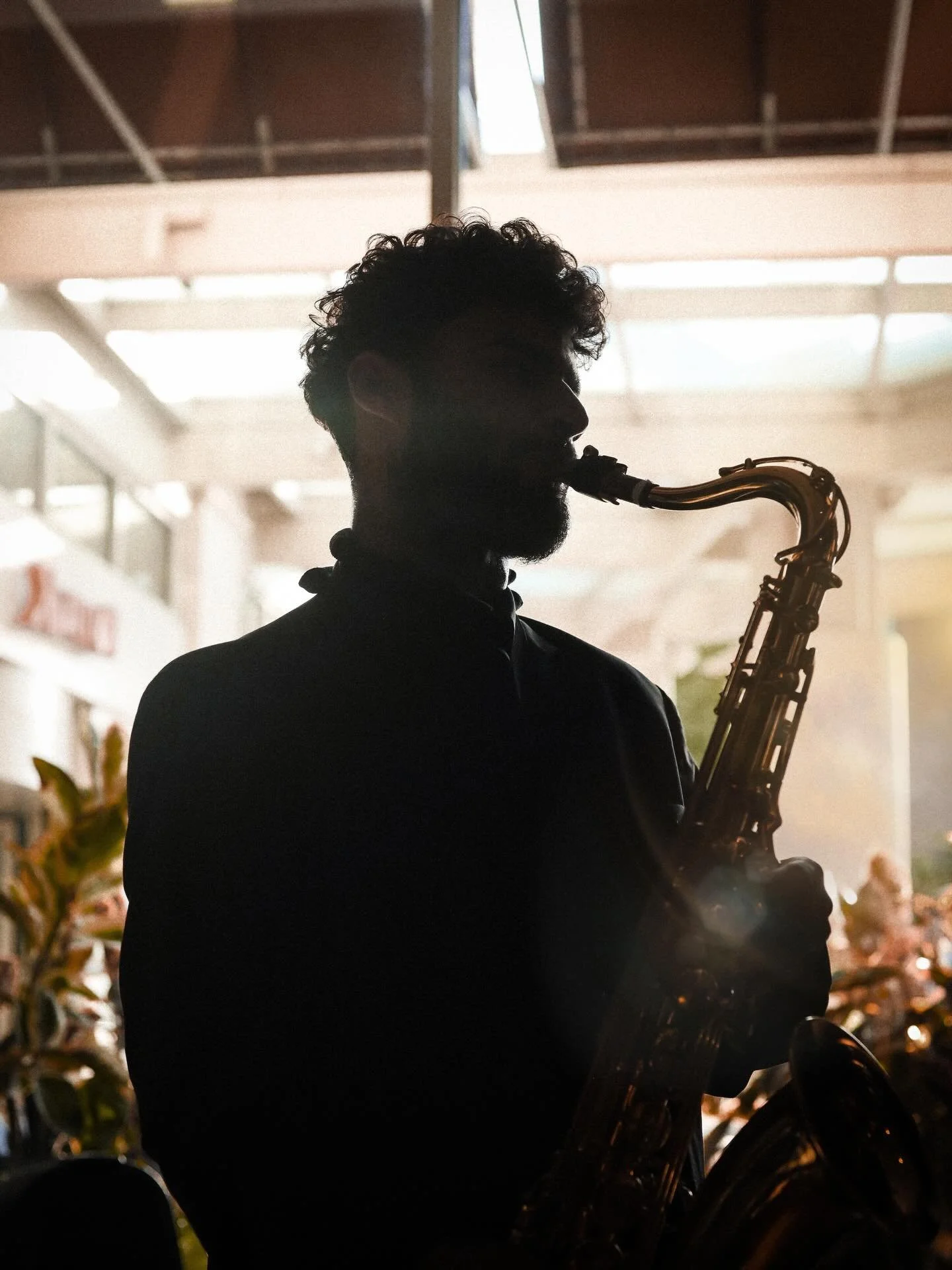 Live music. Every Thursday.

Sanji Diaz on Sax tonight from 7-9pm 🎷 

@sanjidiazz