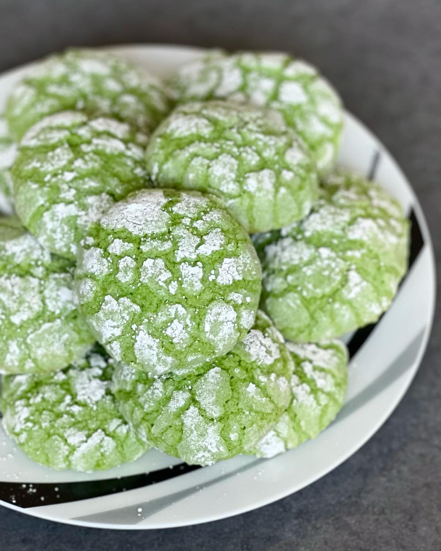Another week, another bake 💚This time, pandan crinkle cookies (recipe modified from @spicyicecream)

I&rsquo;m more of a bread girl when it comes to baked goods, but these cookies are on the top of my list when it comes to favorite sweet bakes. Hous