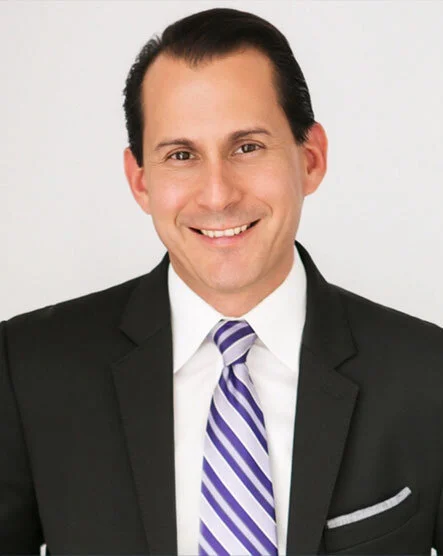 Dr. Paul de la Cerda