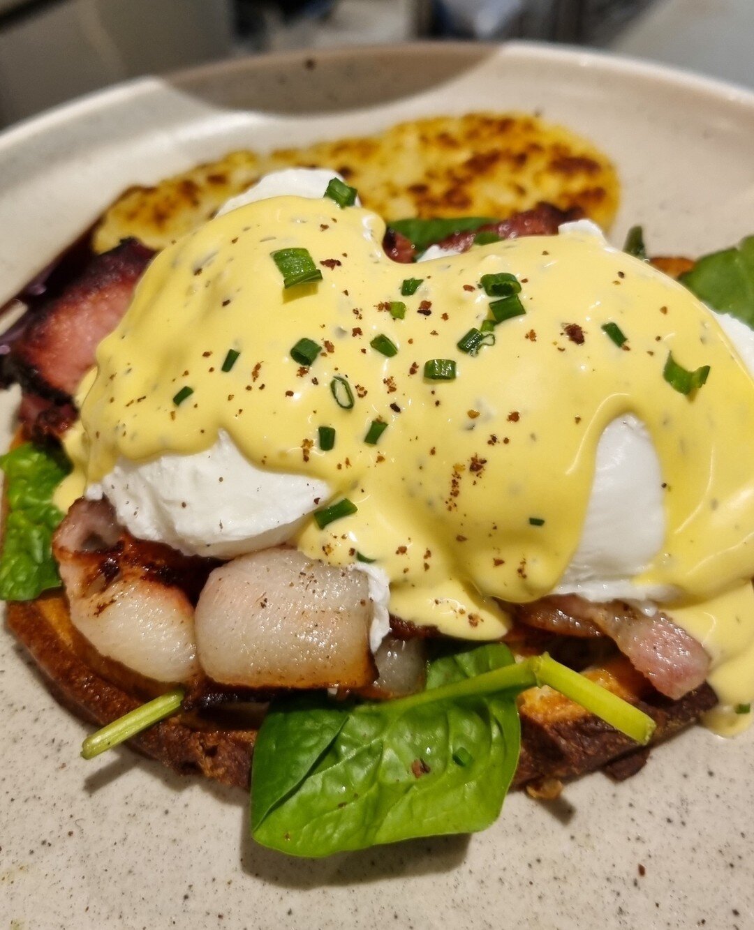Breakfast is served! Yummo!😍 Who is your benny date this weekend? #bennydate⁠
⁠
Tag a friend in this thread and head to Frankie &amp; George for Breakfast this weekend.  We are open Saturday &amp; Sunday 6:30am to 11:30am⁠
.⁠
.⁠
.⁠
.⁠
.⁠
.⁠
.⁠
.⁠
.⁠
