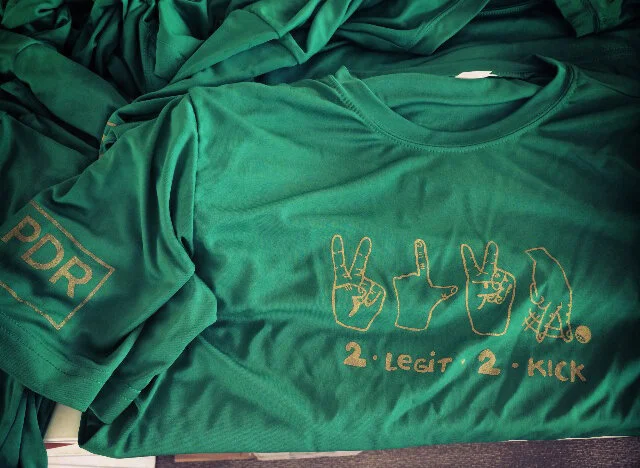 t-shirt-2L2K.jpg