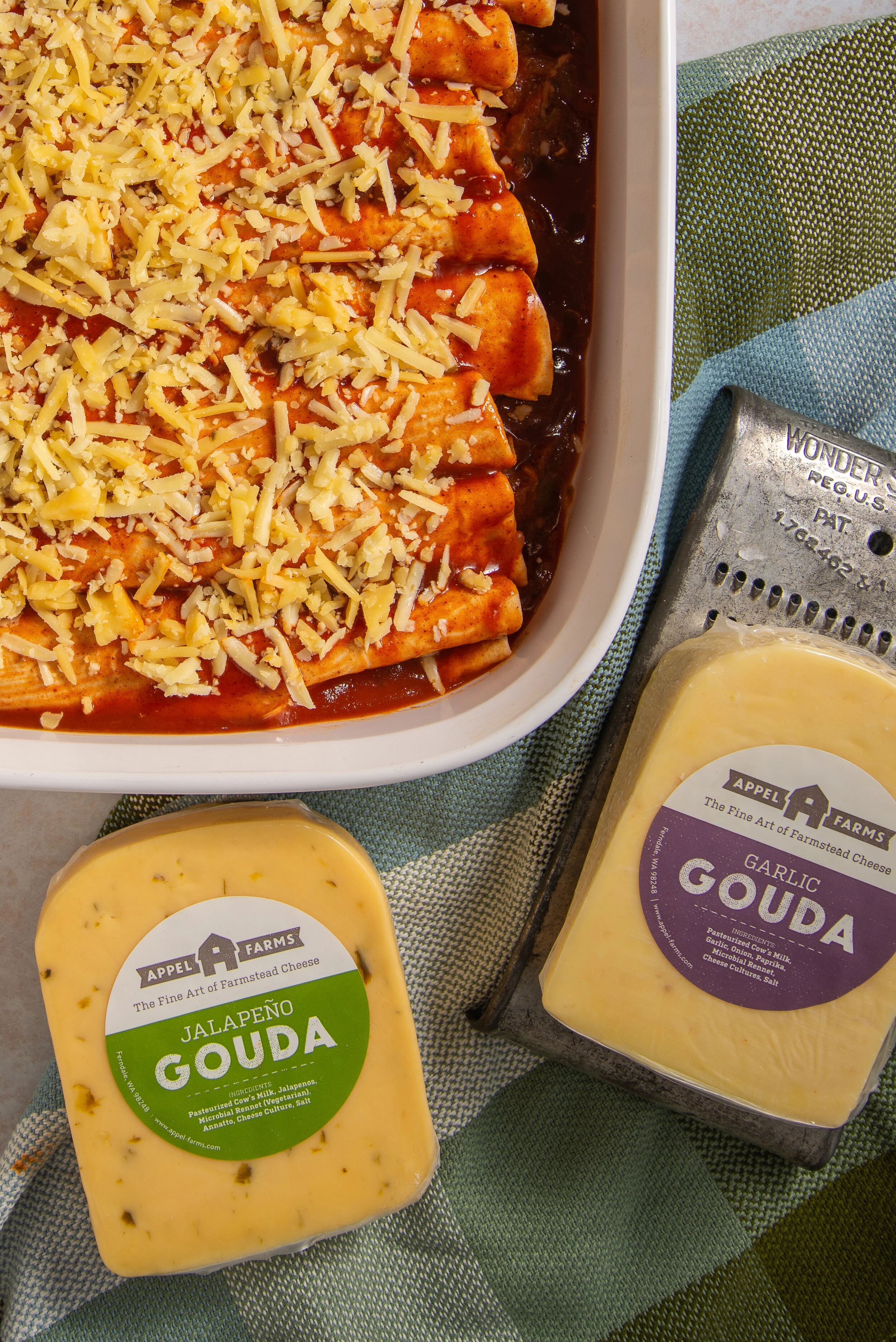 chickenenchiladas-3.jpg