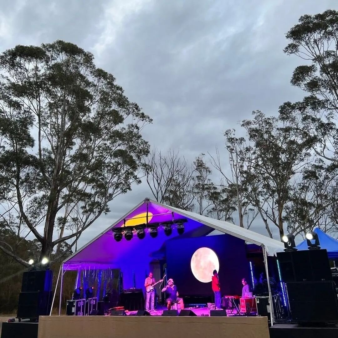 That's it @giiyongfestival done for another year. Proper photos to come soon. Awesome team, awesome performers and presenters. Beautiful community. Hilarious and helpful vollies💚! Shout out to @maxhowarth who has blown my mind this weekend and fille