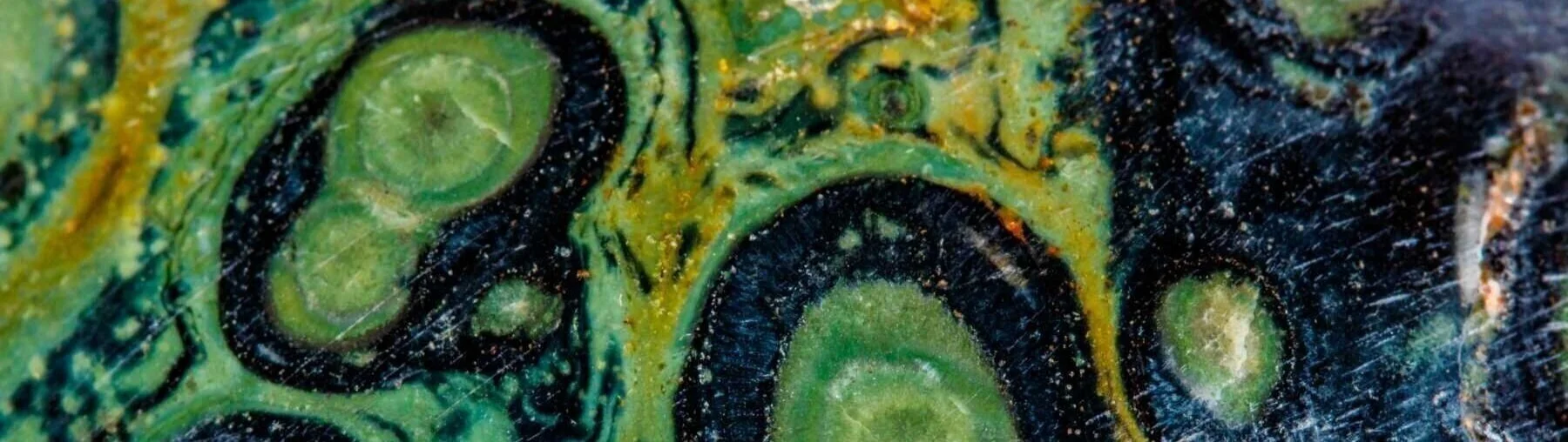 February Birthstones | At Least 3 Gems to Pick From — birthstone.guide
