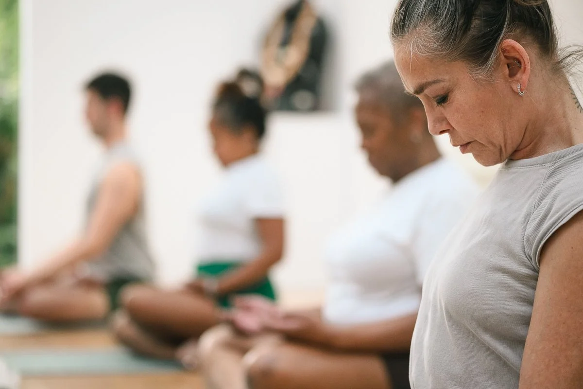 Iyengar Yoga Teachers Practice- iyengar-yoga-london-authentic-yo