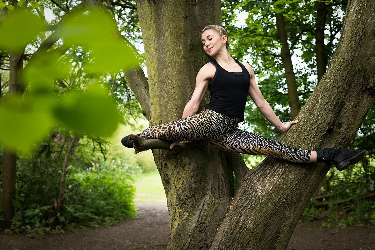  Ambra Vallo Dharma Mittra Yoga Teacher 