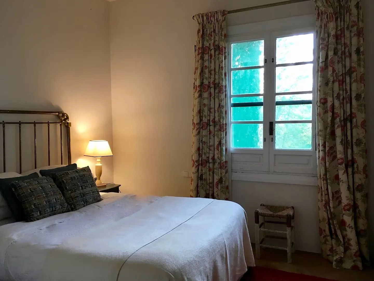 Bedroom6.jpg