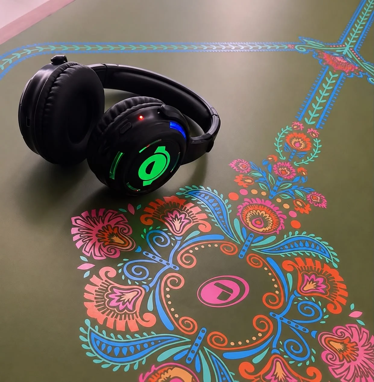 Silent Disco Yoga: The Four Pulse Remix