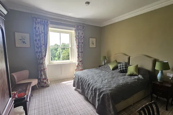 poppy_bedroom.webp