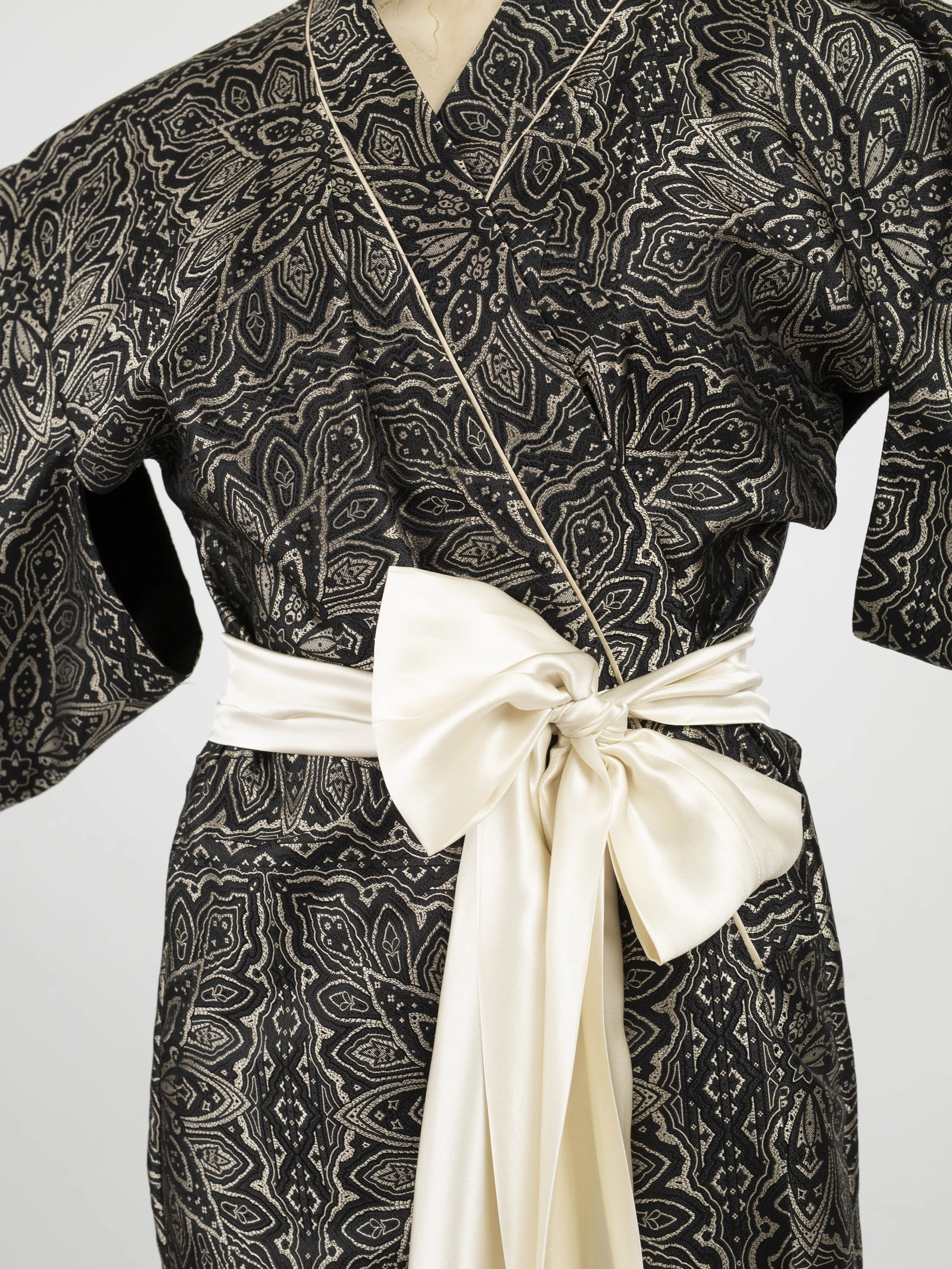 Black Gold Geometry Silk Jacquard Kimono — Daniel Hanson