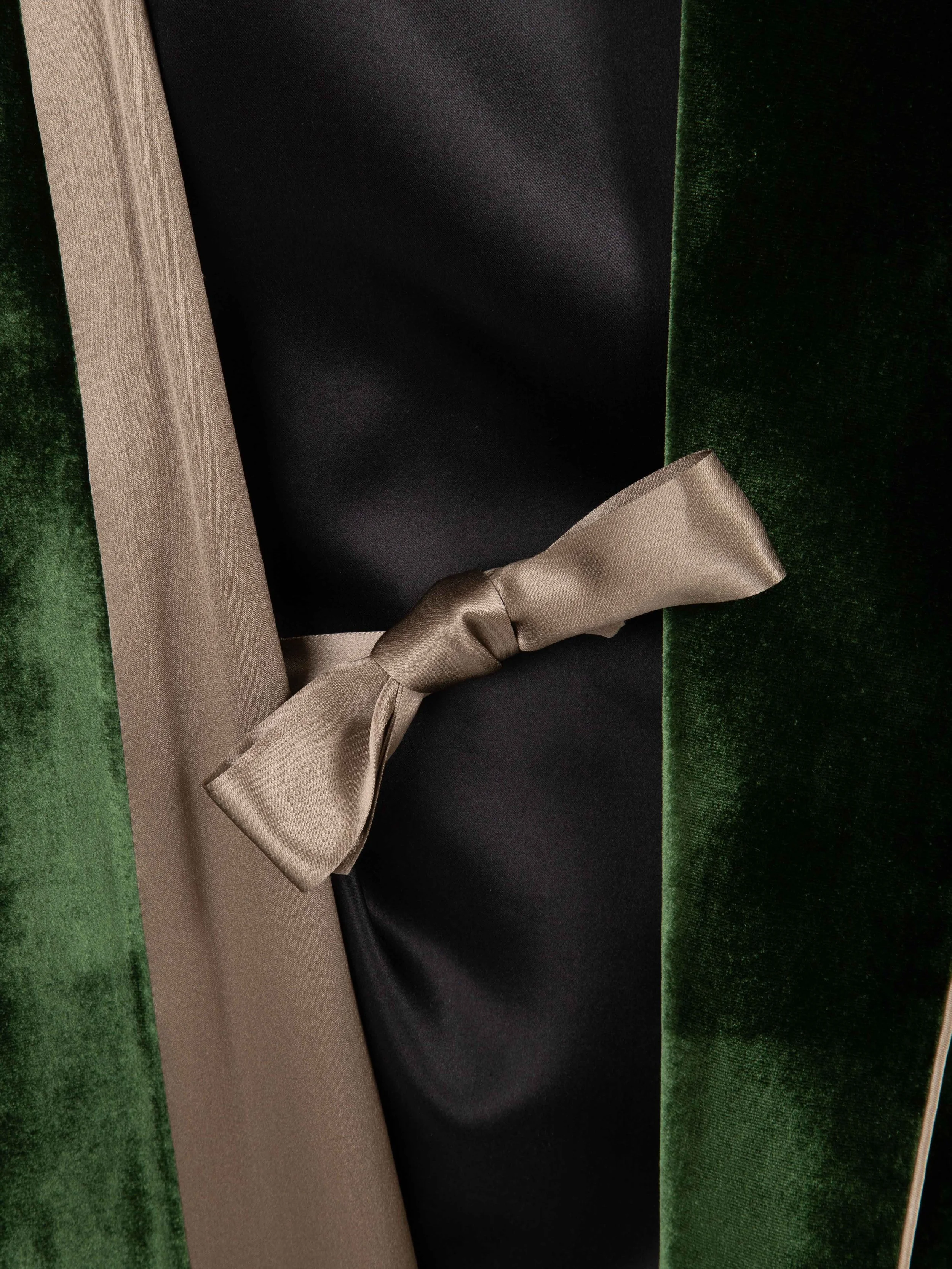 FOREST GREEN SILK VELVET-5.jpg