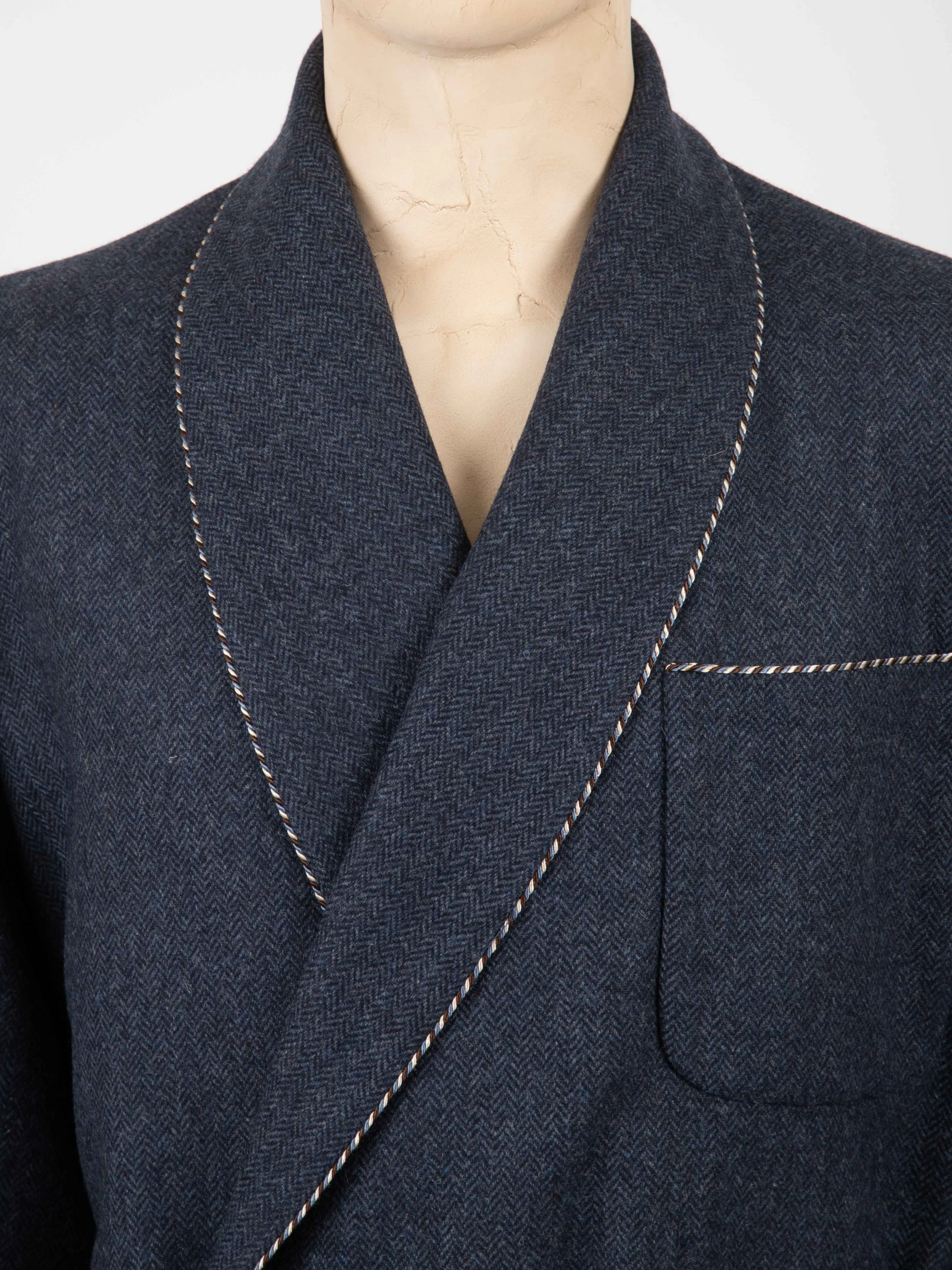 NAVY HERRINGBONE WOOL AW25-1.jpg