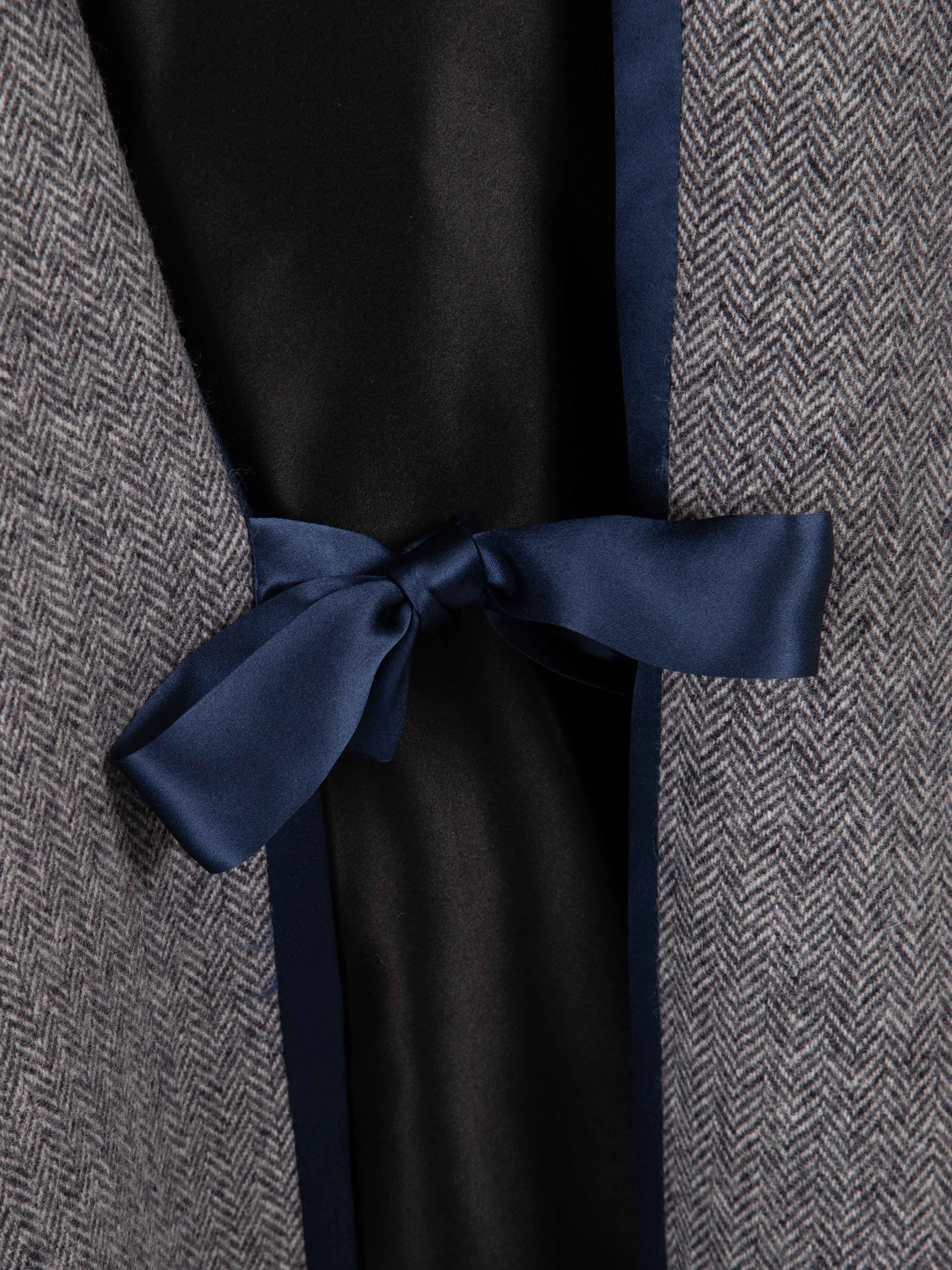 GREY HERRINGBONE WOOL AW25-6.jpg
