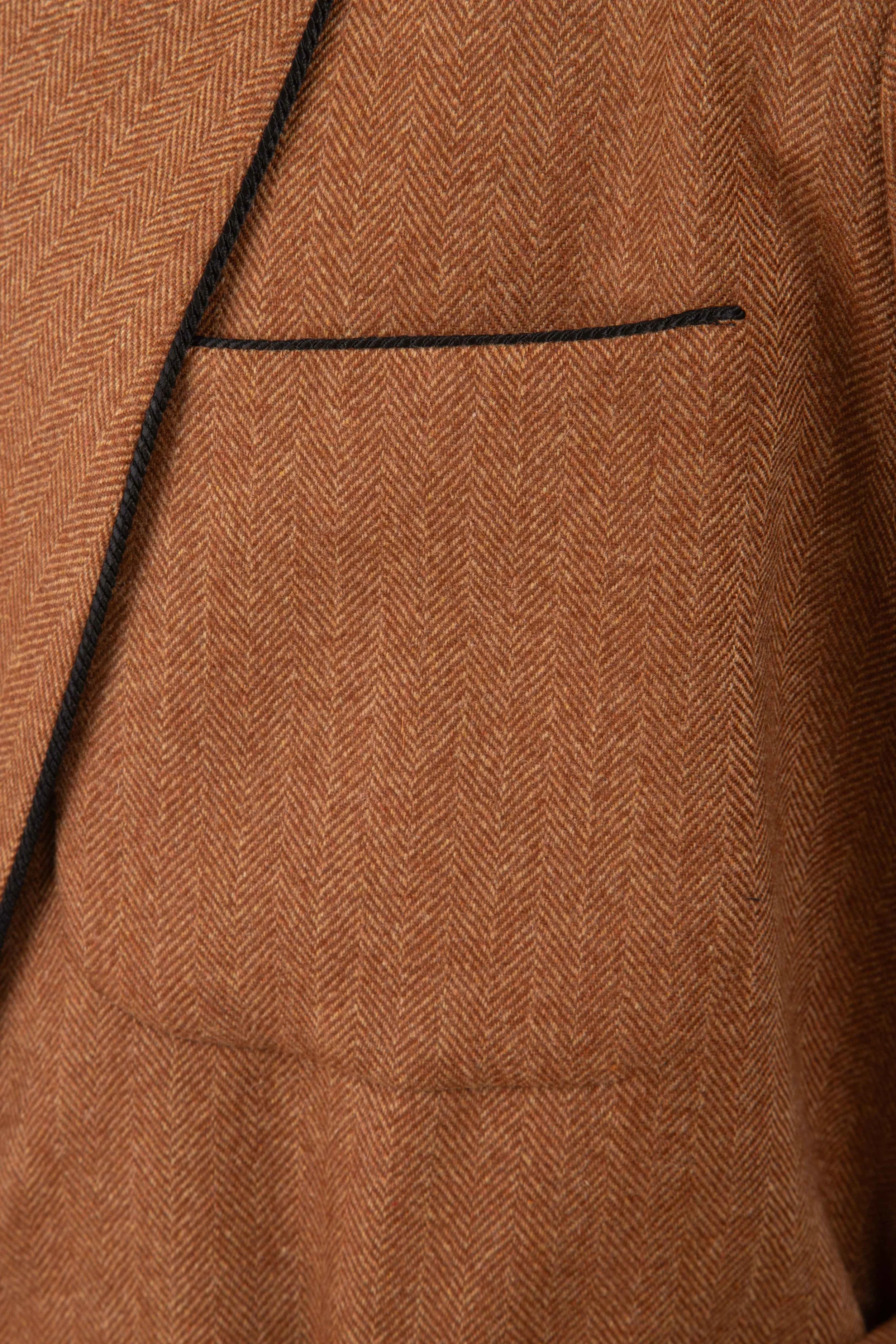 CAMEL HERRINGDONE CASHMERE-3.jpg