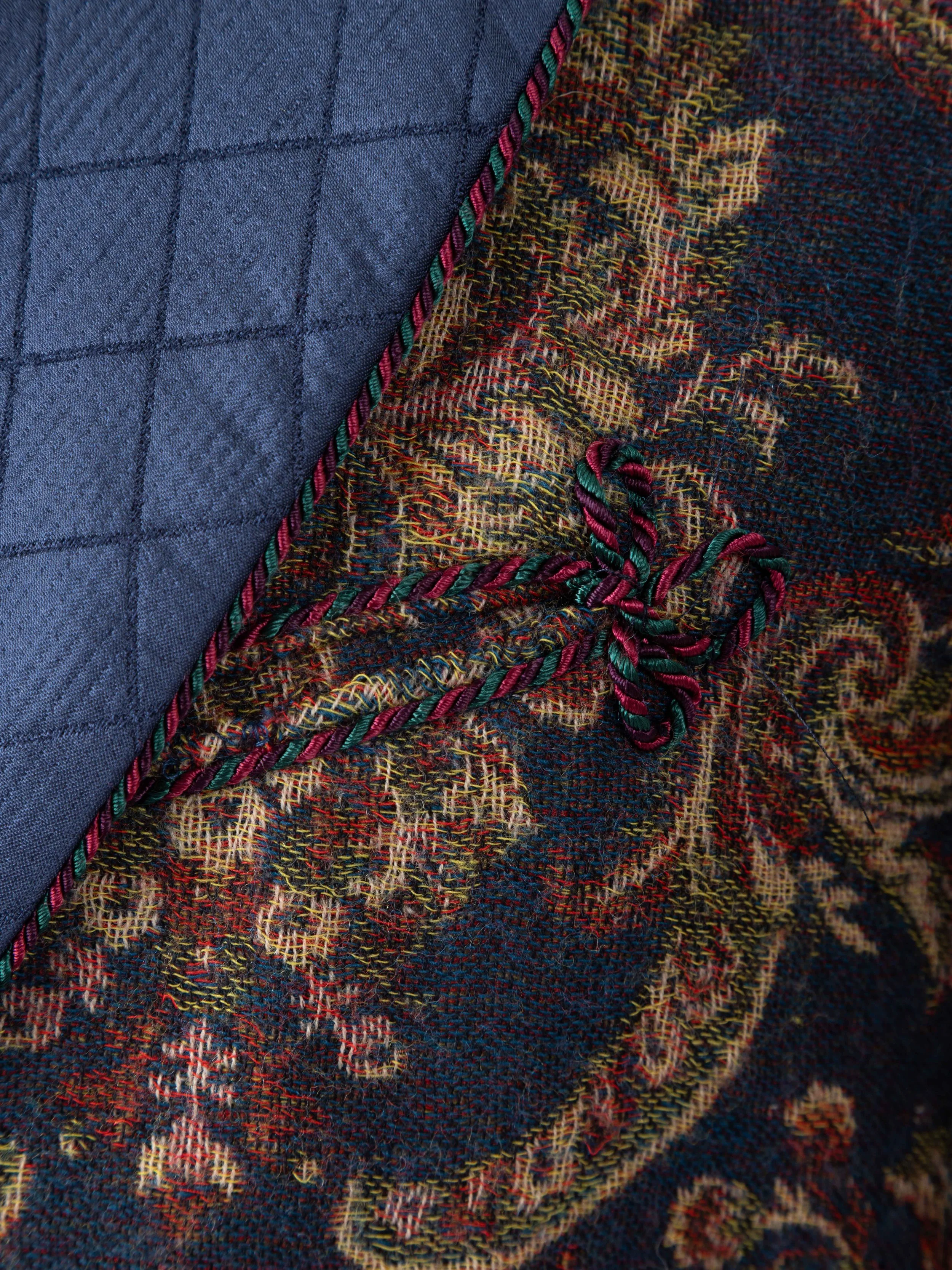 COAT OF ARMS WOOL JACQUARD-2.jpg