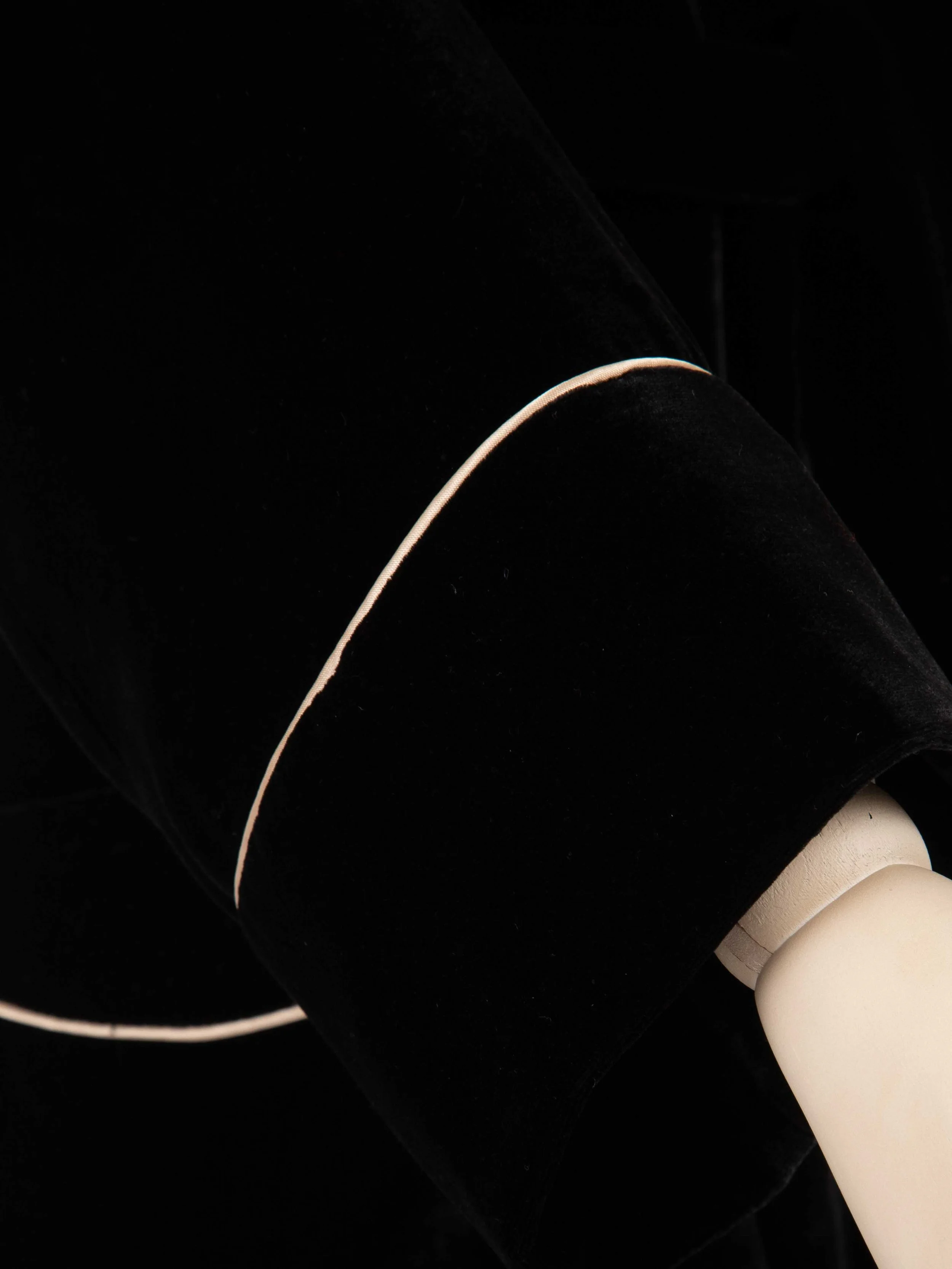 BLACK SILK VELVET-4.jpg