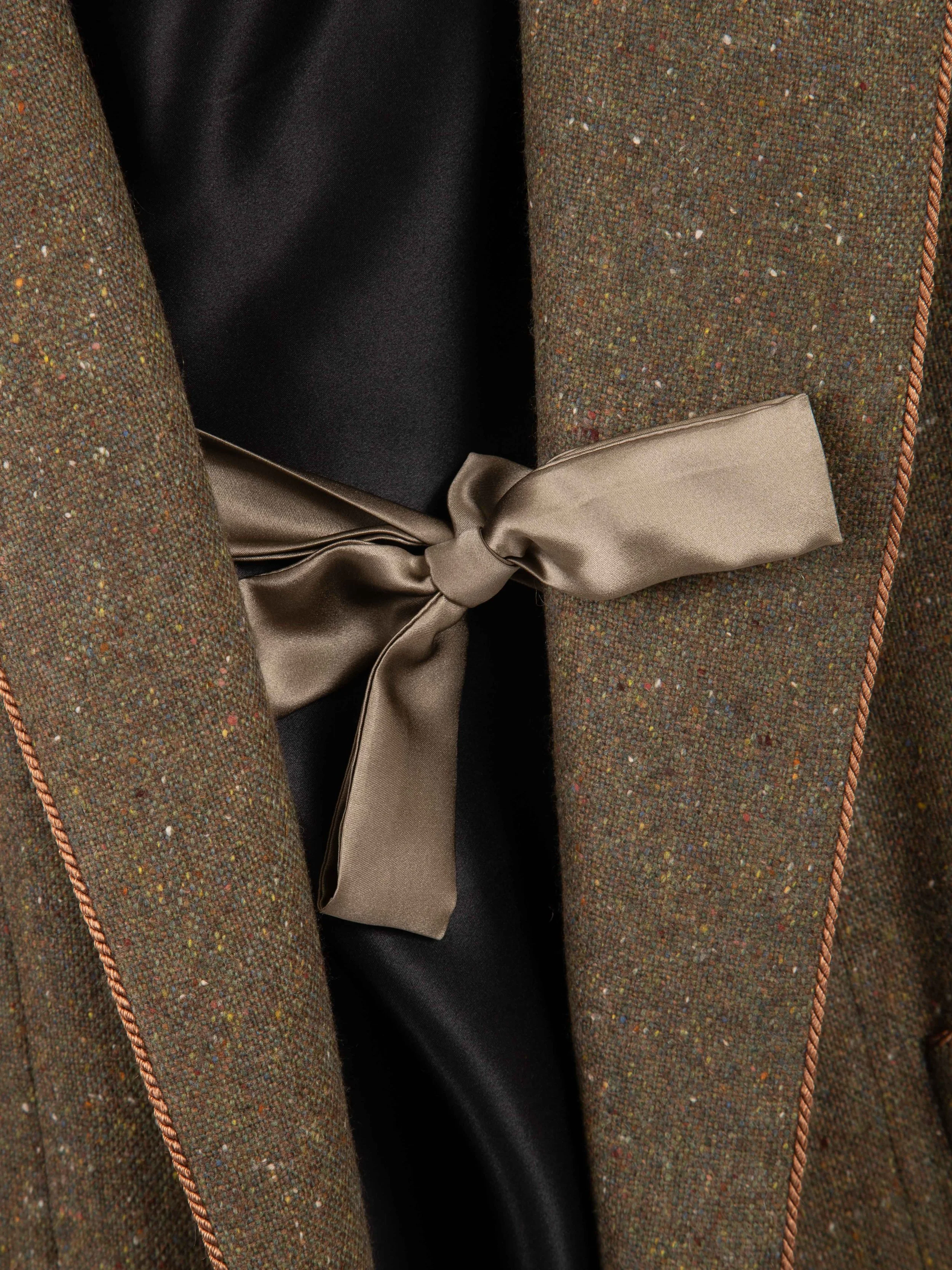 UNLINED GREEN DONEGAL CASHMERE-6.jpg