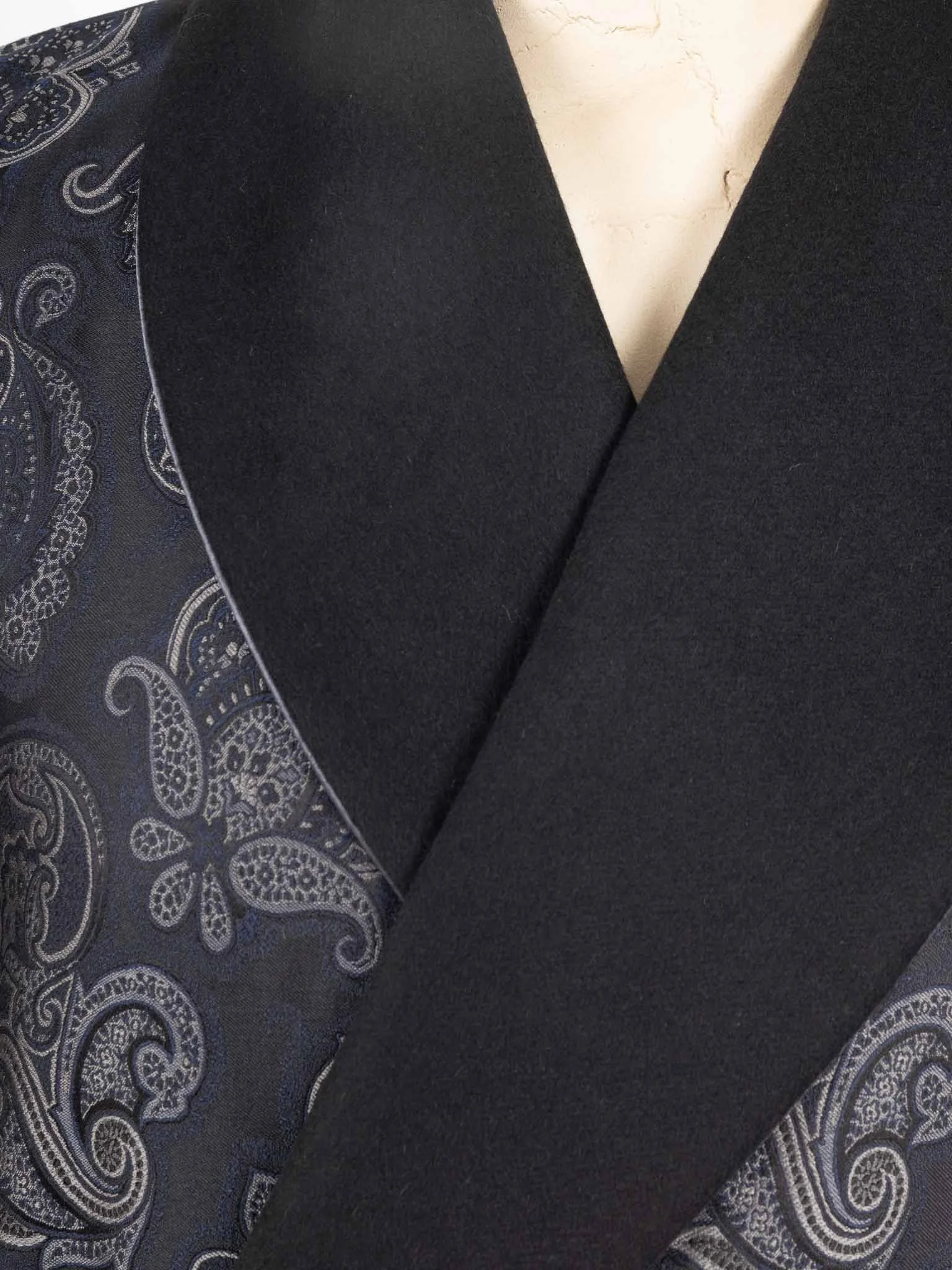 DH SS26 - Men's SJ - Grey Navy Paisley Cash Facing-5.jpg