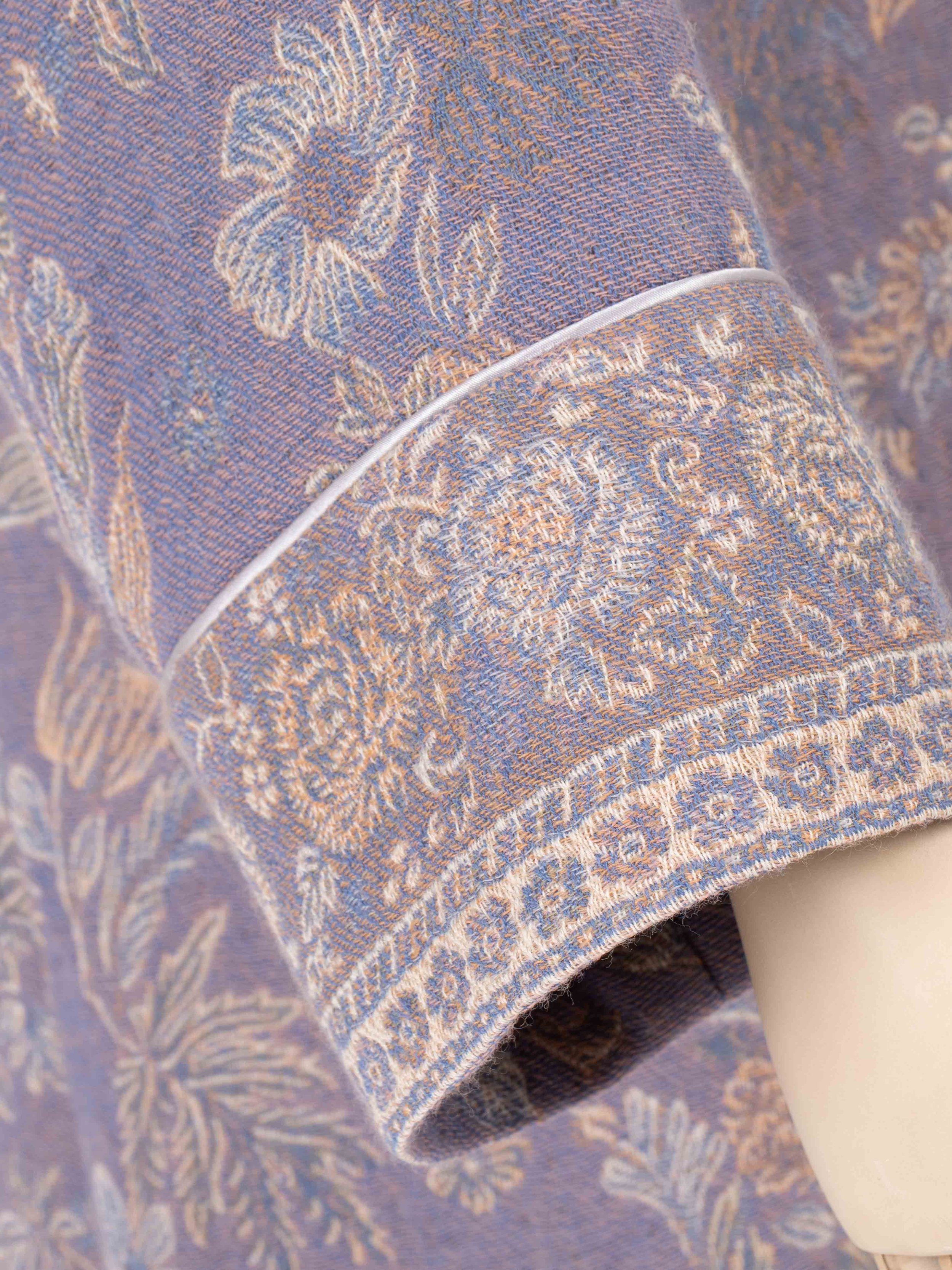 LAEVENDER FLORAL FEMININE-4.jpg