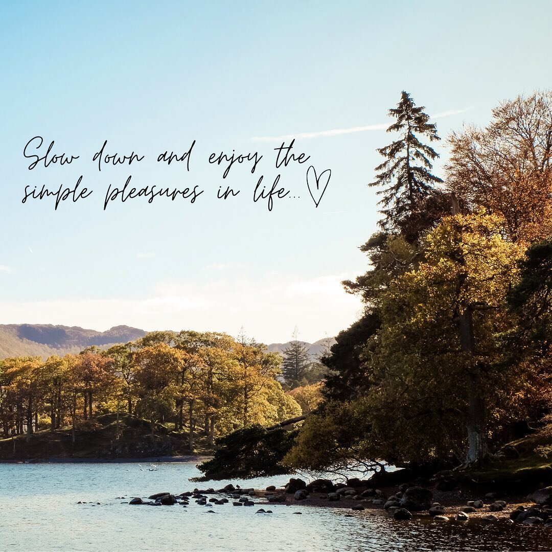We love taking a moment out of busy life to stop and appreciate our surroundings 🌦❄️🍂🍁 And now that the fresh, crisp Autumnal air has arrived here in the countryside - there&rsquo;s nothing better 😍 

There are so many beautiful, local walks that