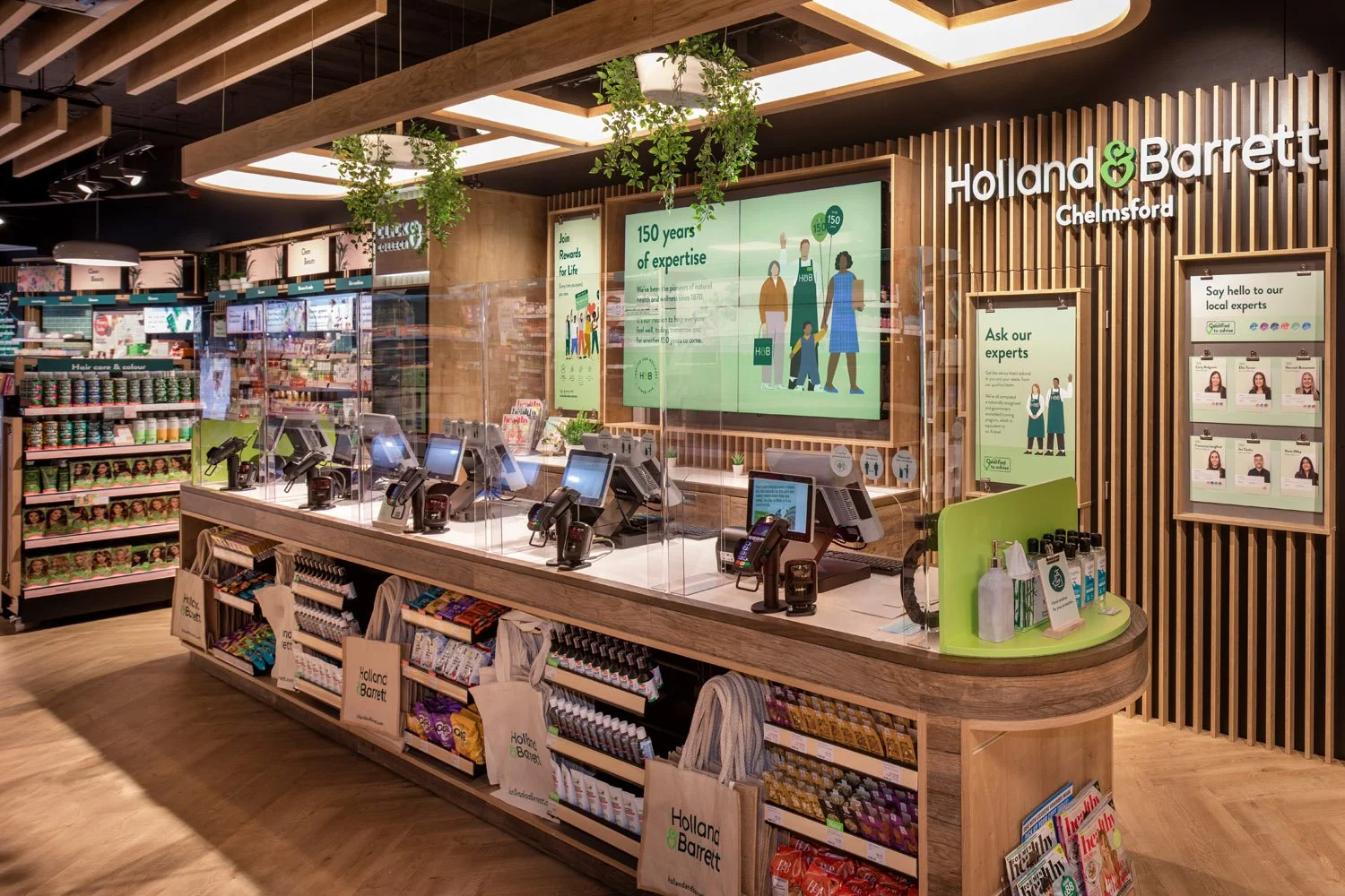 WHIPPET HandB 0820_009 retouched_2.jpg