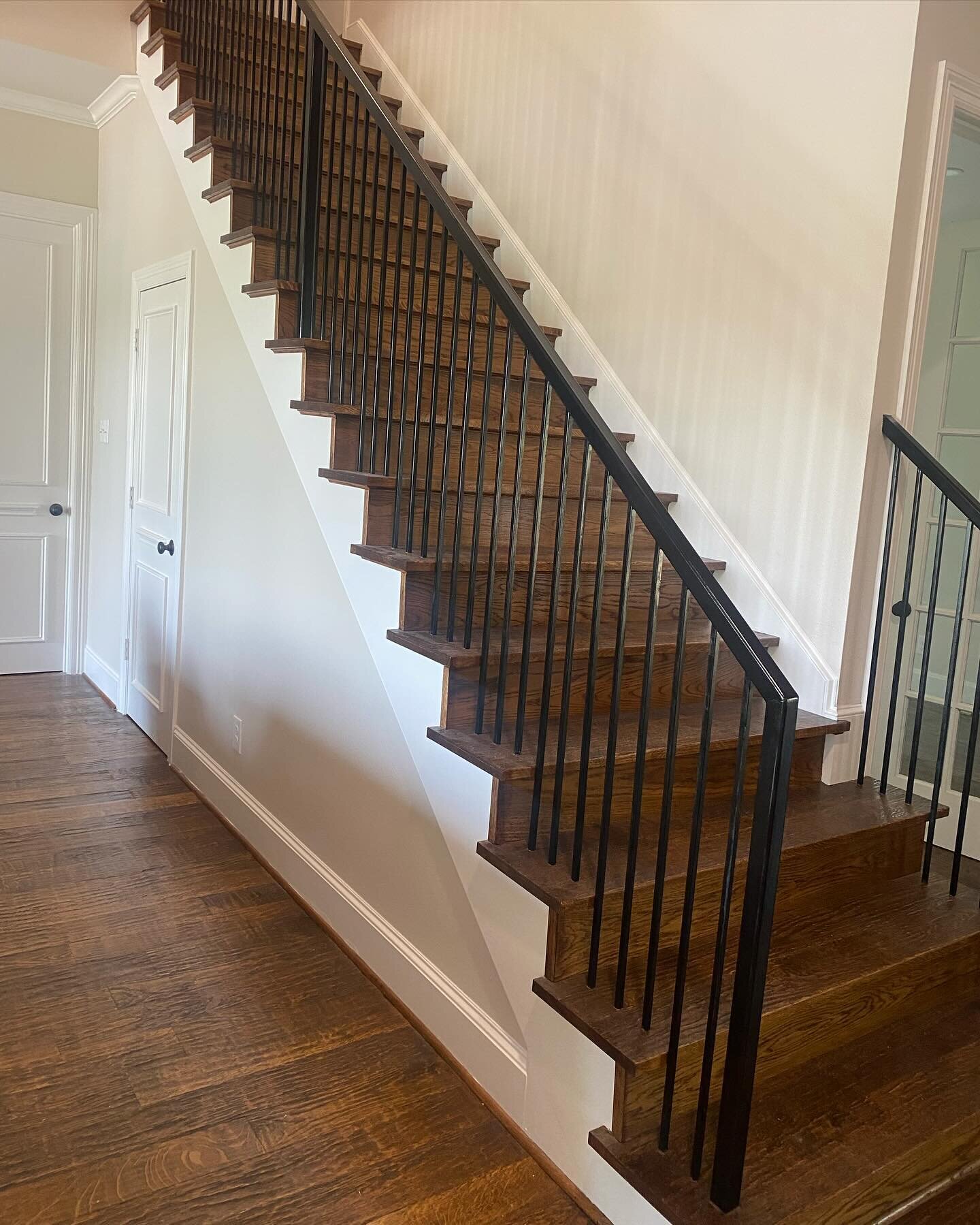 Swipe to see the before photos!🫢

In remodeling we realized the original stairs didn&rsquo;t fall within builders code! In response, we deepened the tread (stair steps), making the stairs less steep &amp; within code. An adjustment, that makes it sa