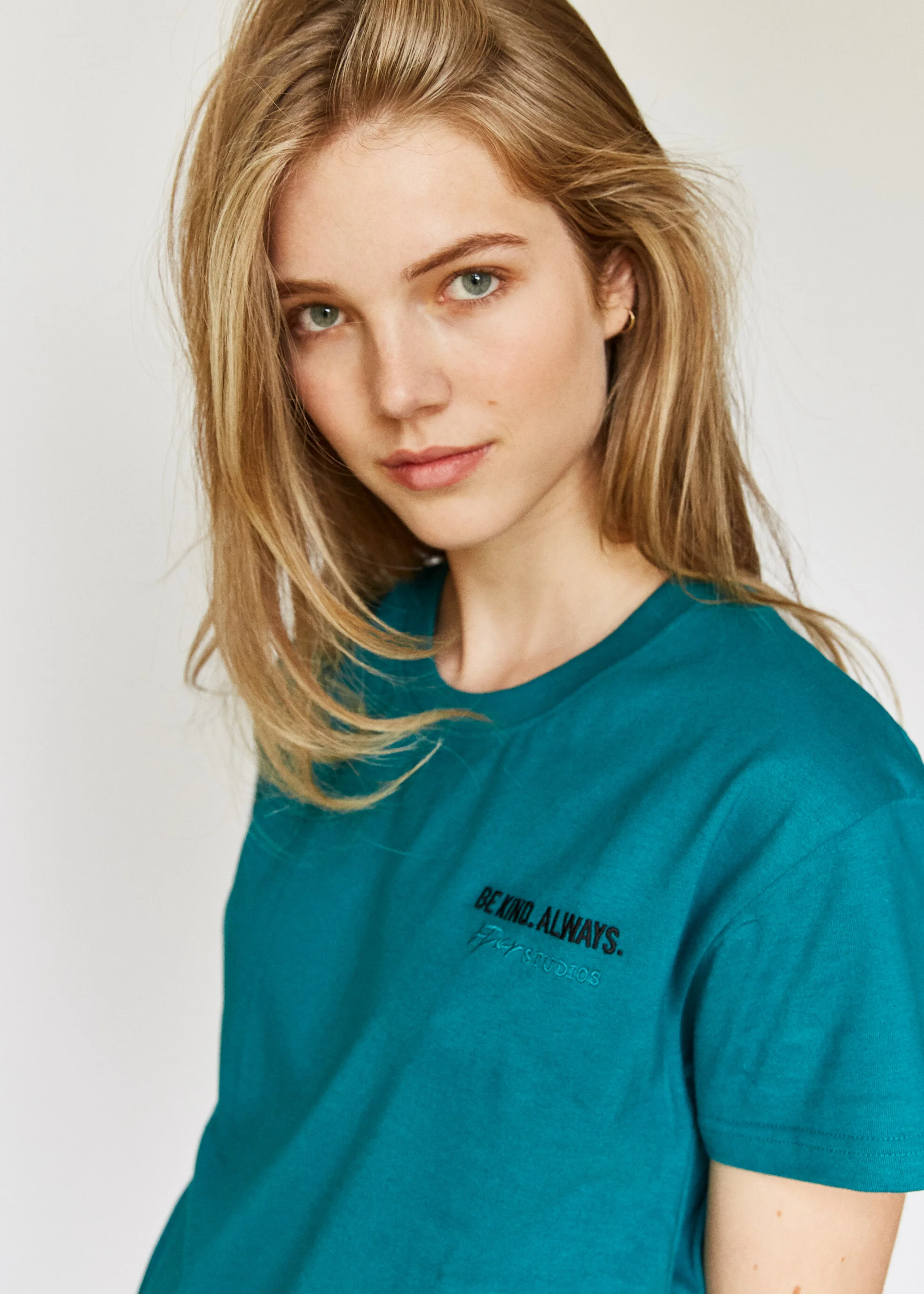 KIND TEE Turquoise
