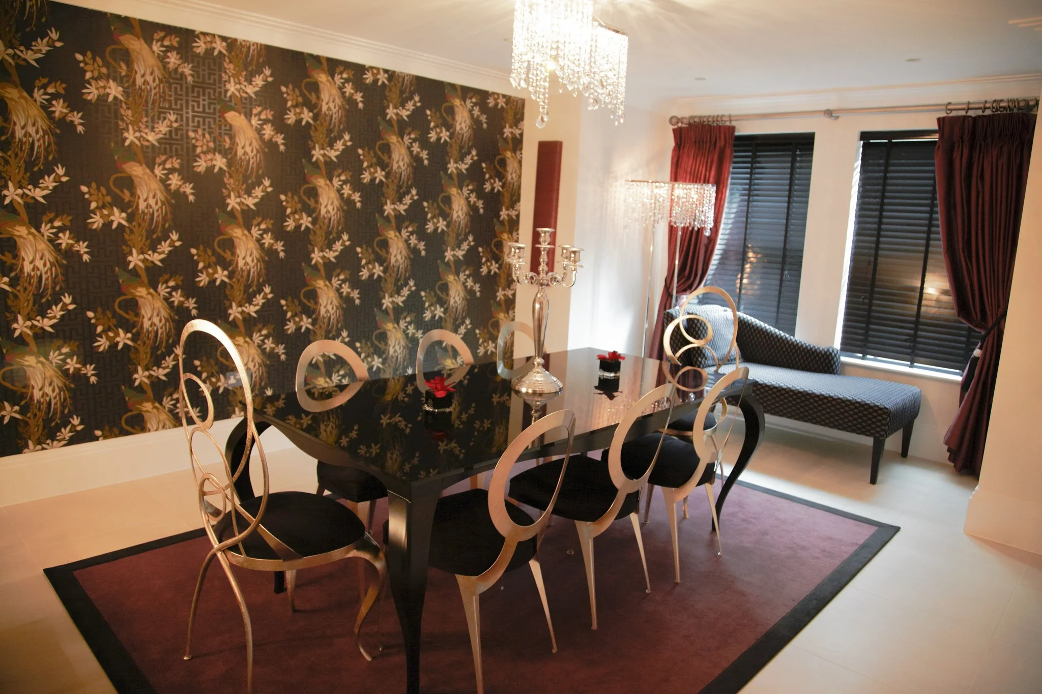 interior 17740 2-2.jpg