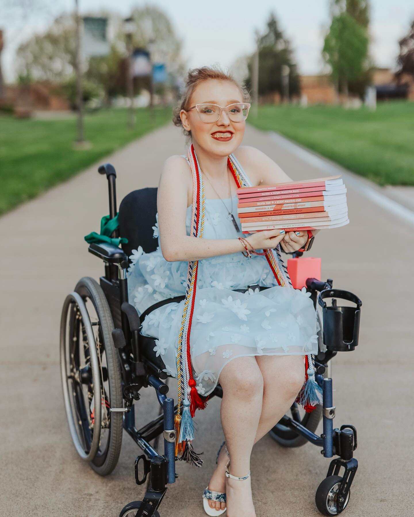 Some of our amazing Delight SENIORS!!! 🥹🎀🎓 We cannot believe it!! Ahhhhh time has flown by!

Speaking of seniors&hellip; We cannot wait to see YOU at our Senior Send Off next Thursday (5/2) at 7:00pm CT!! YAYY!!! 🎉 We cannot wait to celebrate you